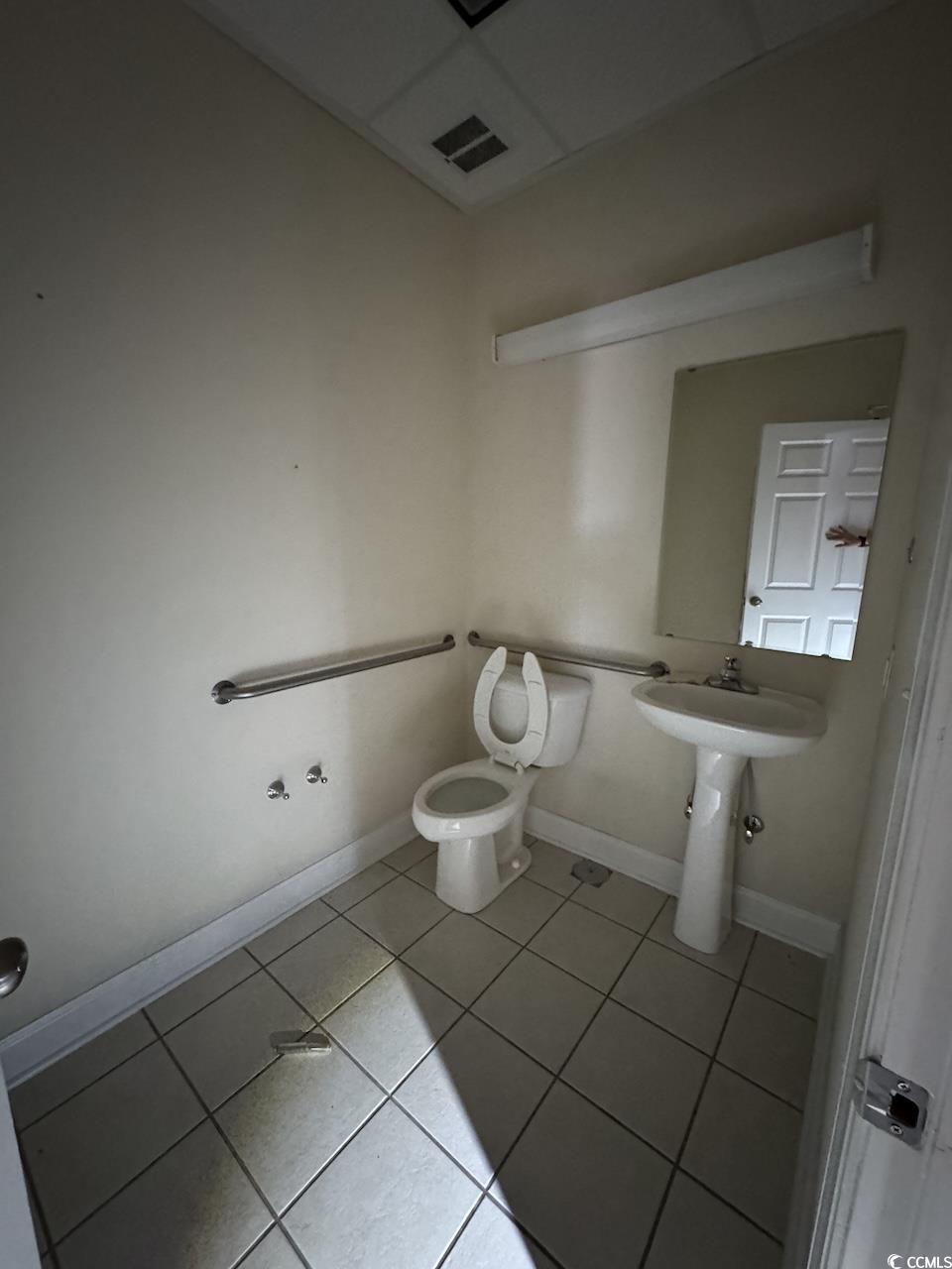 1800 Husted Rd. Property Photo 28