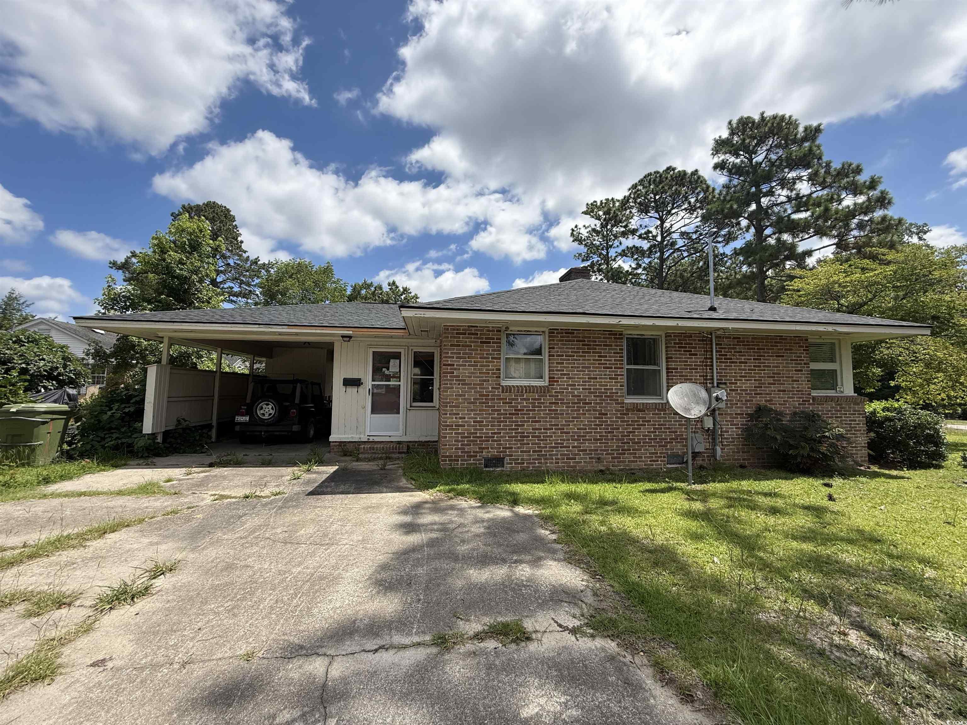 200 Magnolia St. Property Photo 5