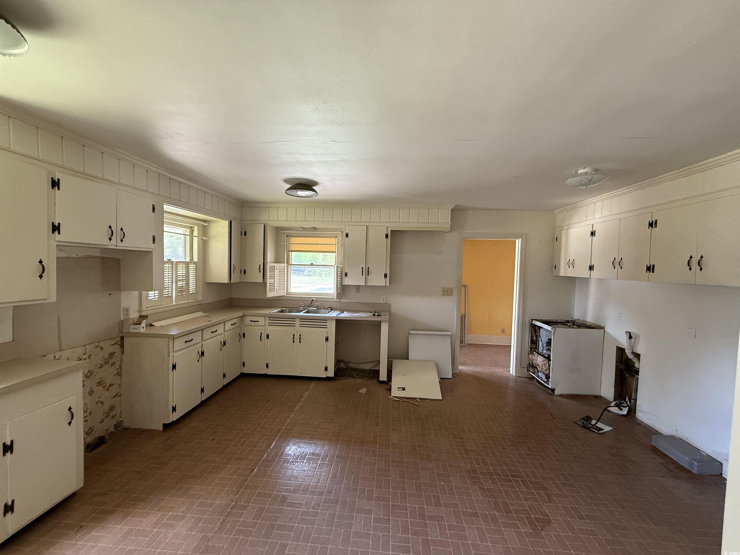200 Magnolia St. Property Photo 11