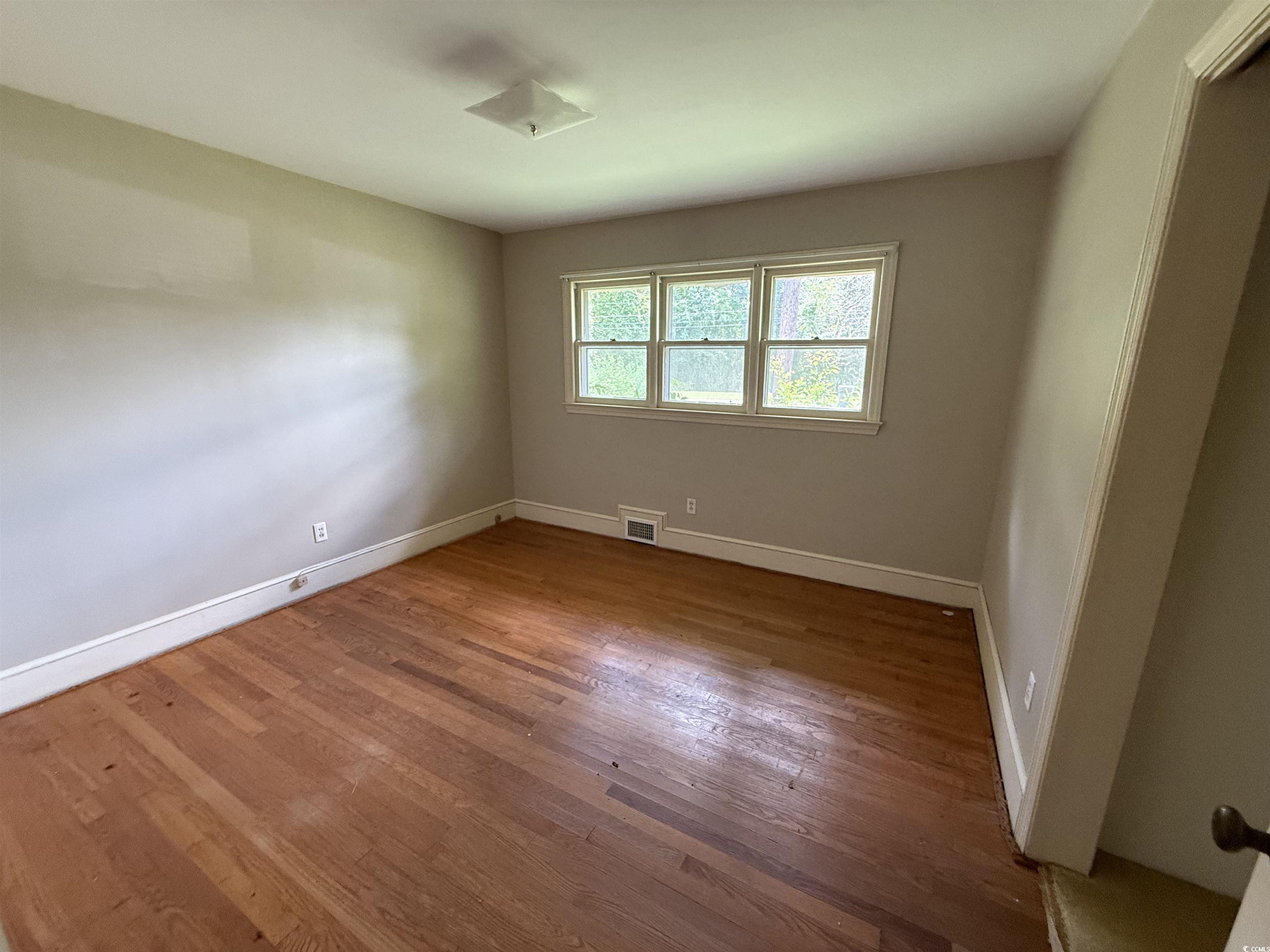 200 Magnolia St. Property Photo 15