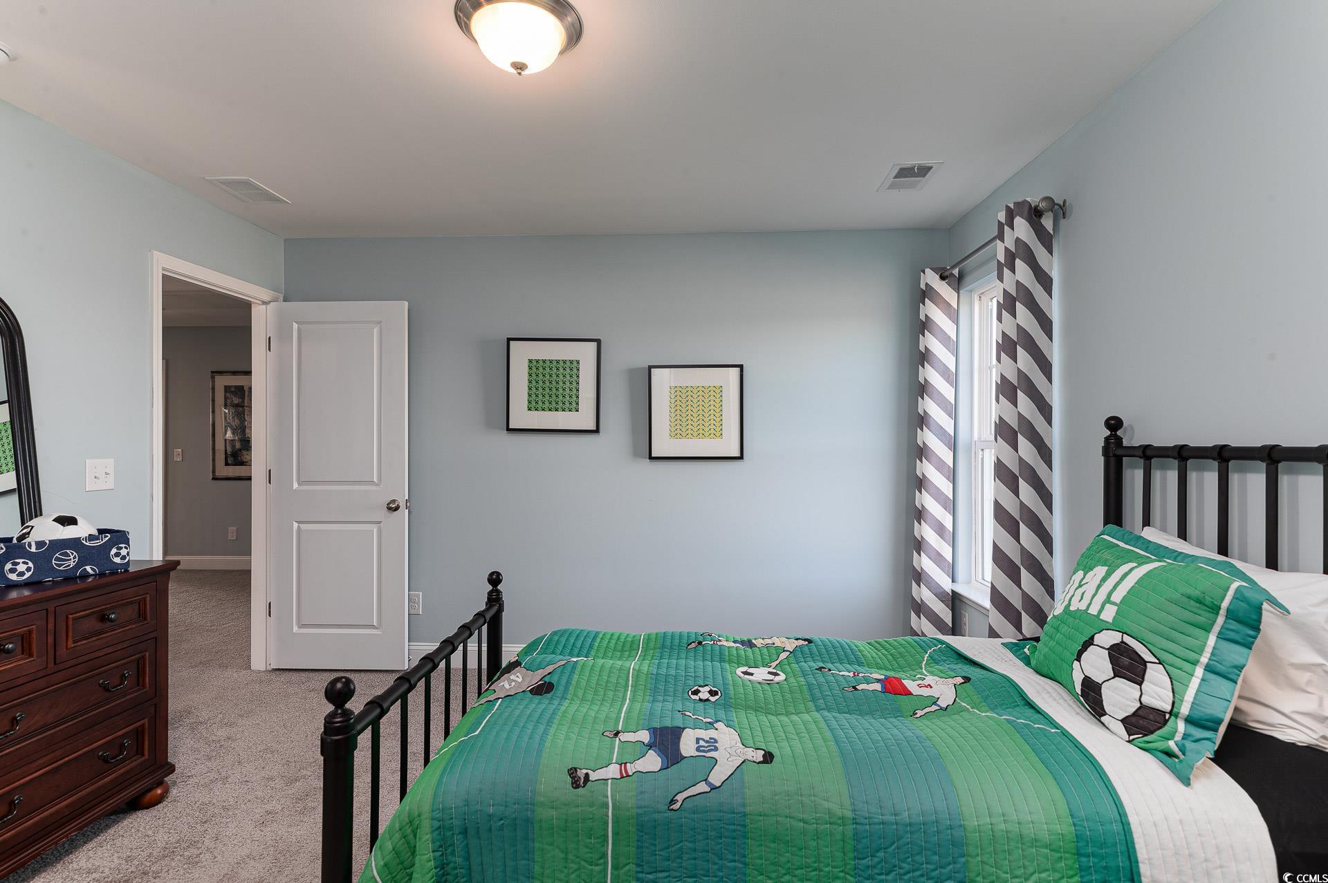 894 Ireland Dr. Property Photo 21
