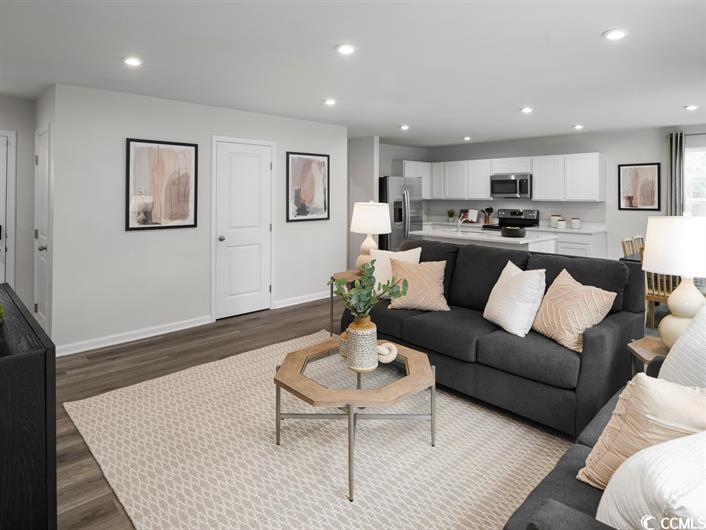 1100 Oak Meadow Dr. Property Photo 6