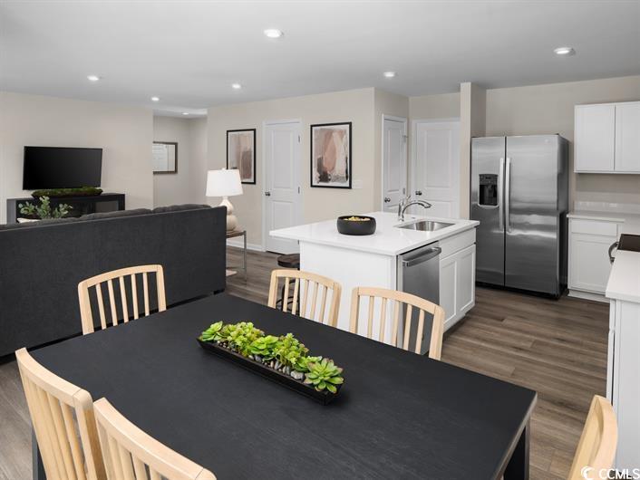 1100 Oak Meadow Dr. Property Photo 8