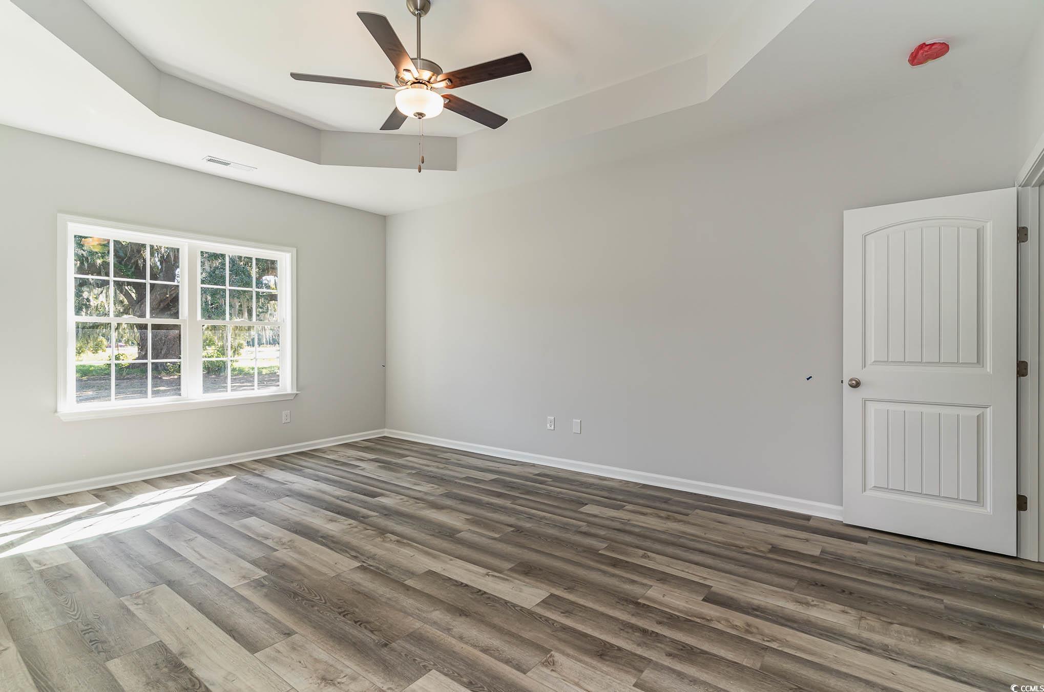 1004 Woodside Dr. Property Photo 11