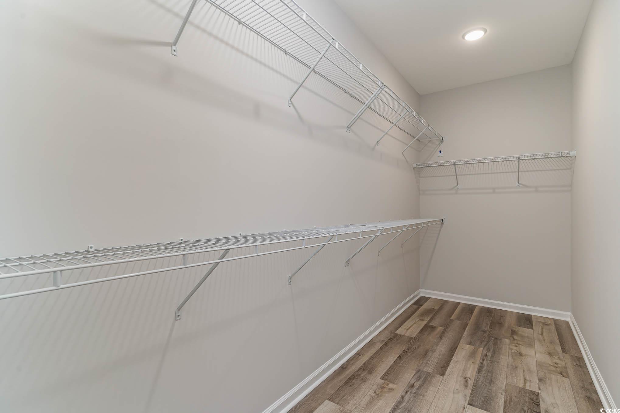 1004 Woodside Dr. Property Photo 14