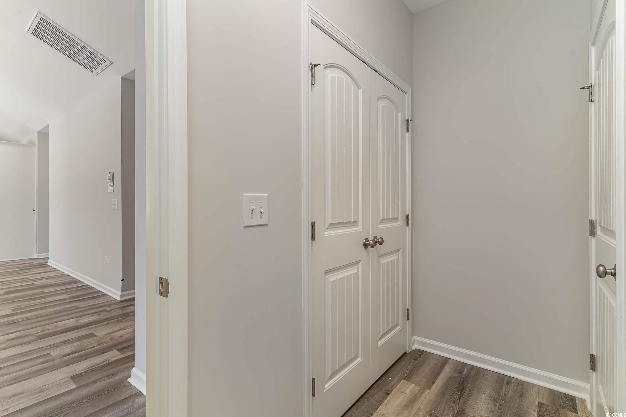 1004 Woodside Dr. Property Photo 23