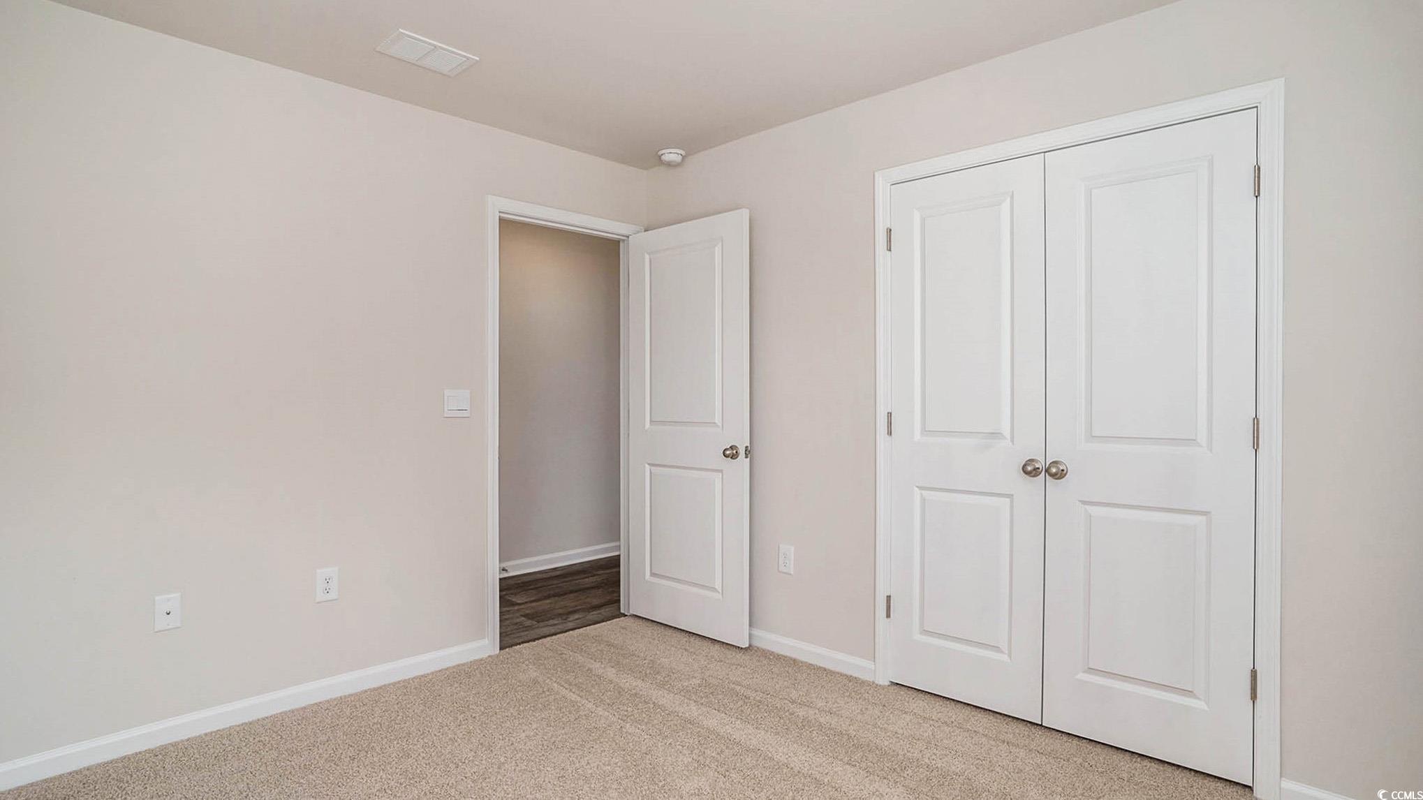 560 Strawberry Field Way Property Photo 11