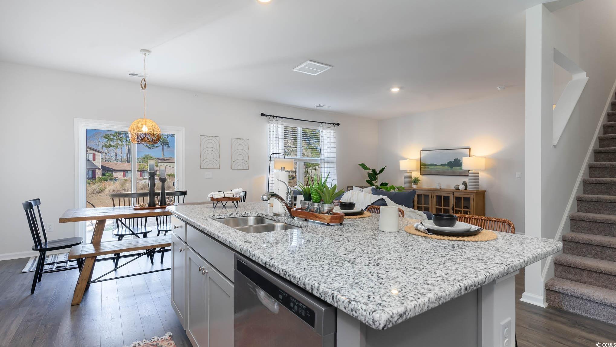 3525 Ashridge Way Property Photo 8