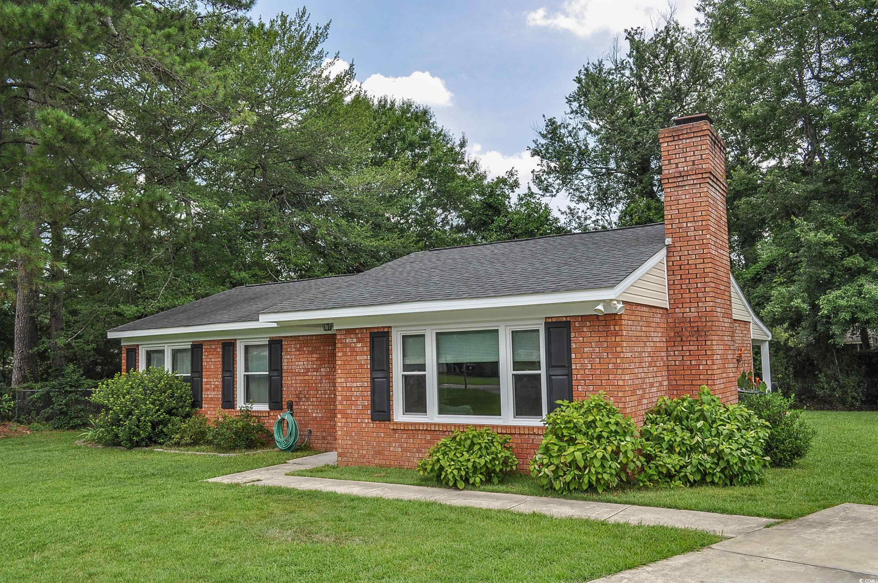 728 Tarpon Ct. Property Photo 1