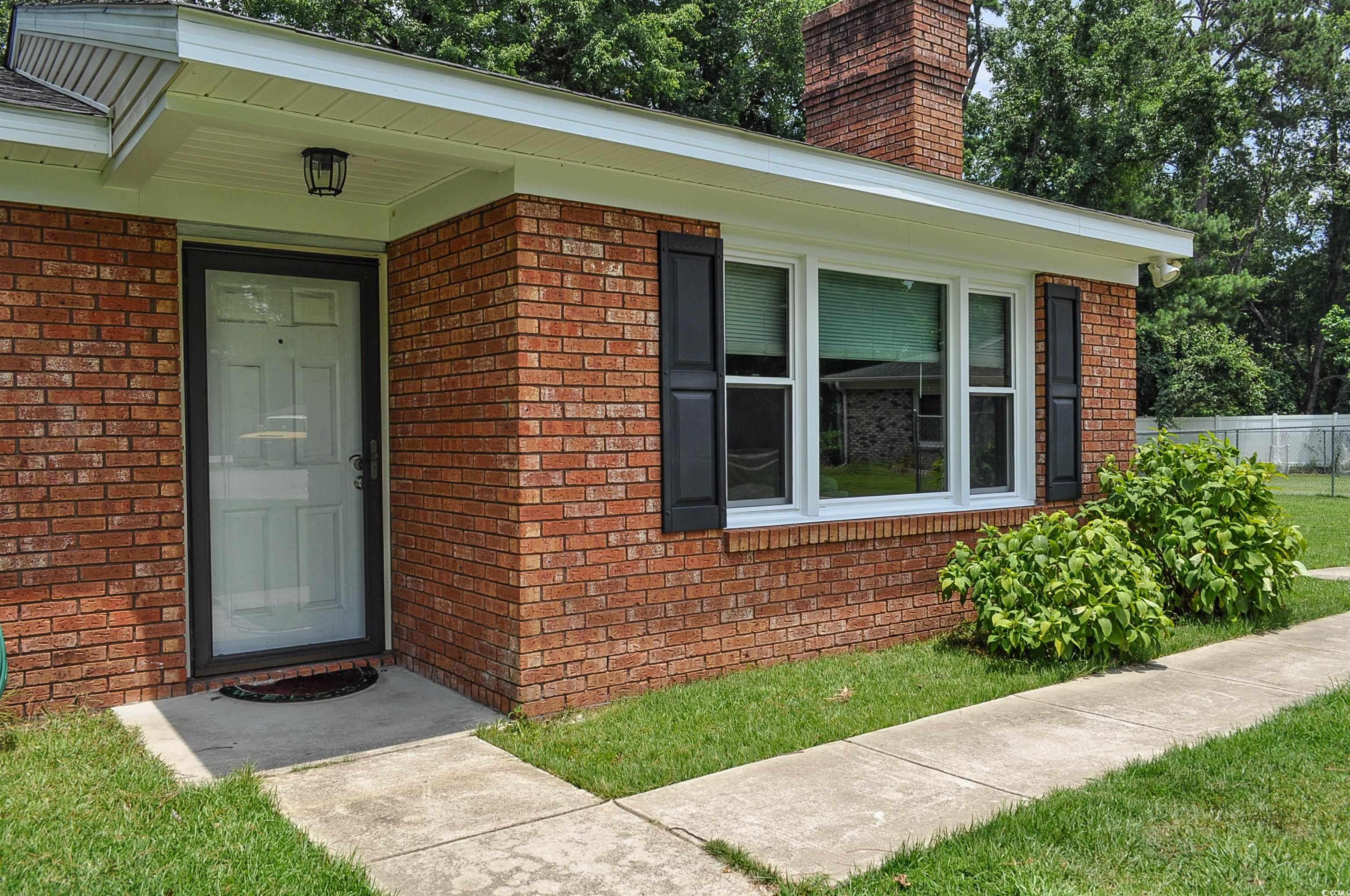 728 Tarpon Ct. Property Photo 5