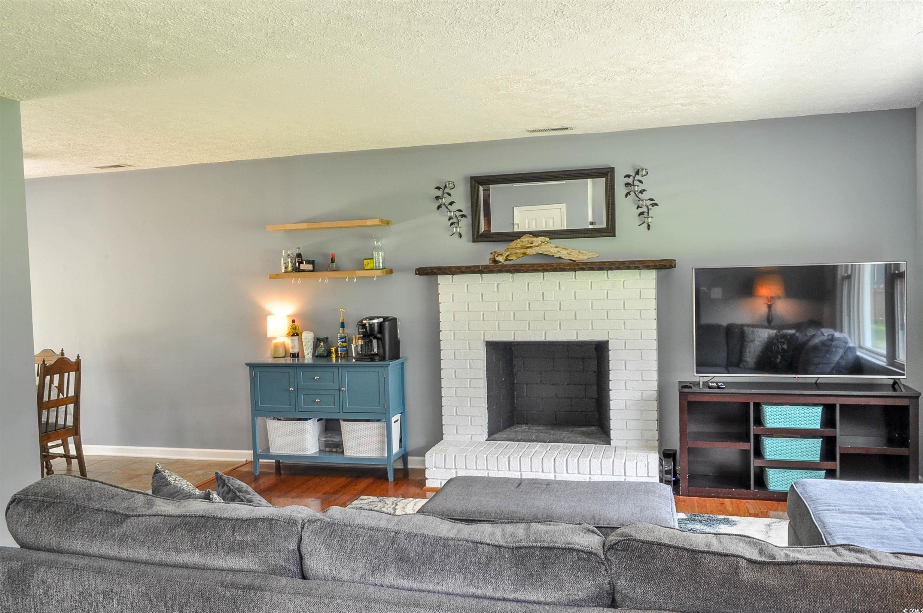 728 Tarpon Ct. Property Photo 24