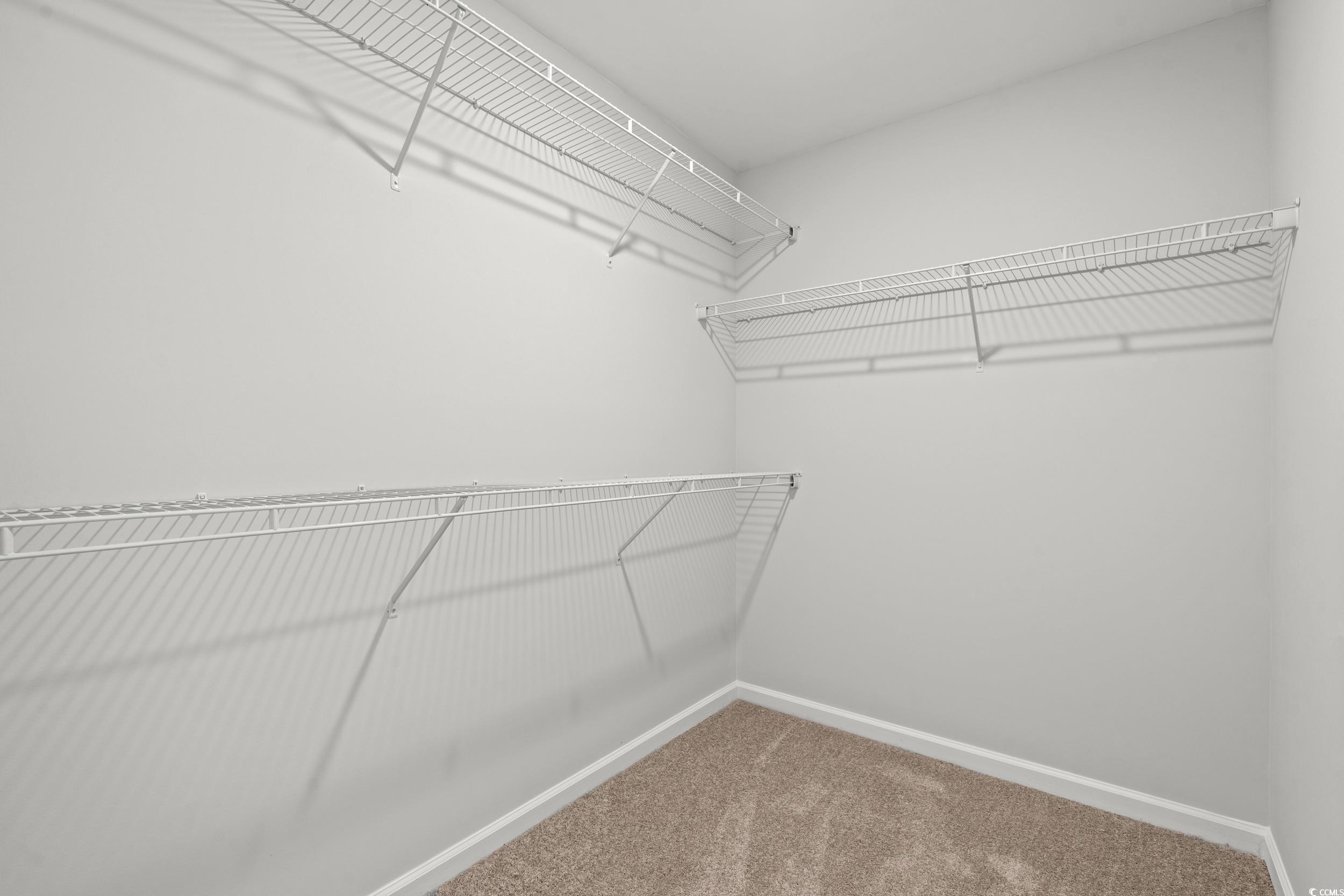 1025 Woodside Dr. Property Photo 15