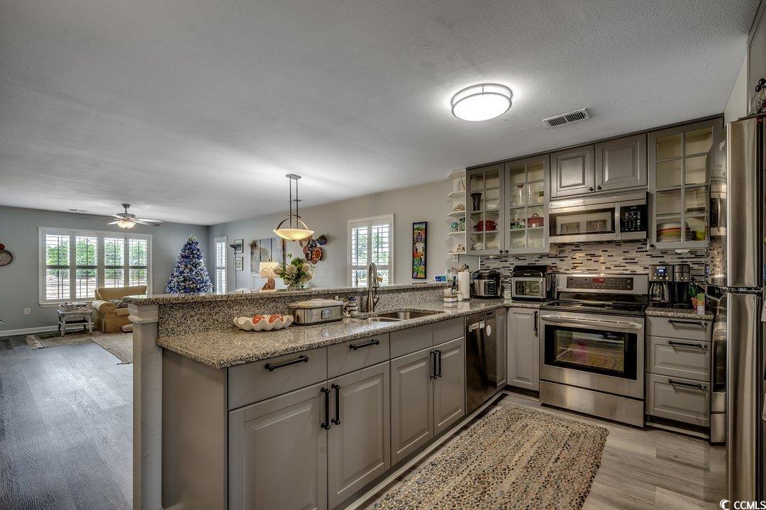 1196 River Oaks Dr. Property Photo 2