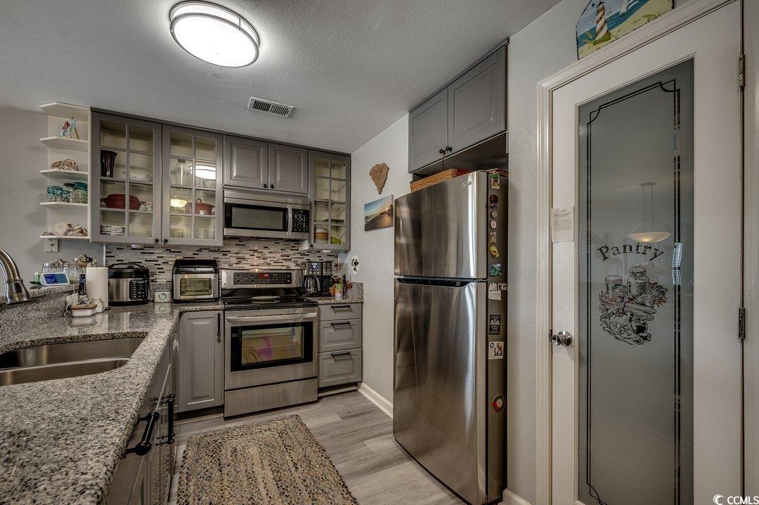 1196 River Oaks Dr. Property Photo 3