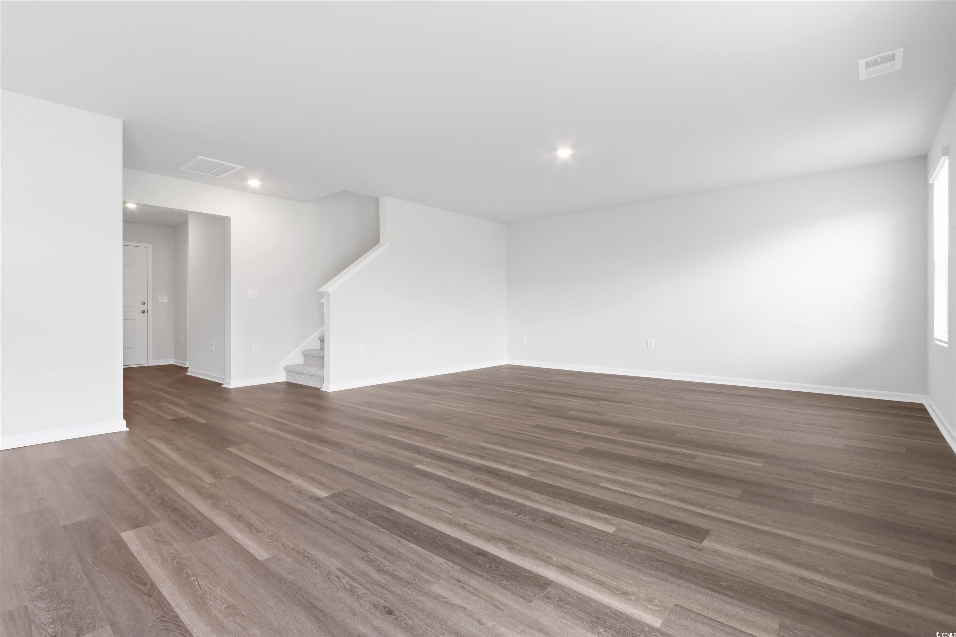 1008 Kinness Dr. Property Photo 14