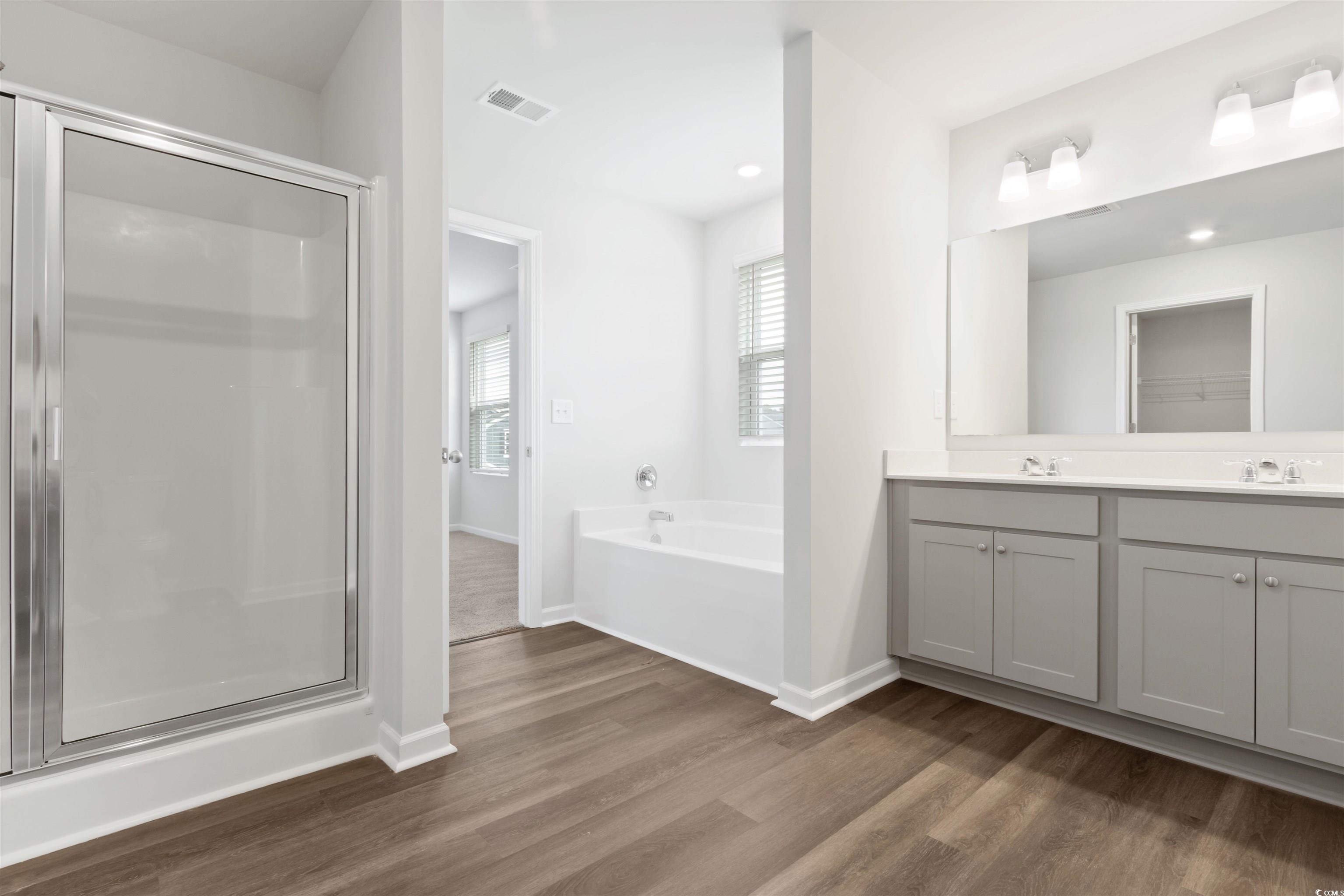 1008 Kinness Dr. Property Photo 28