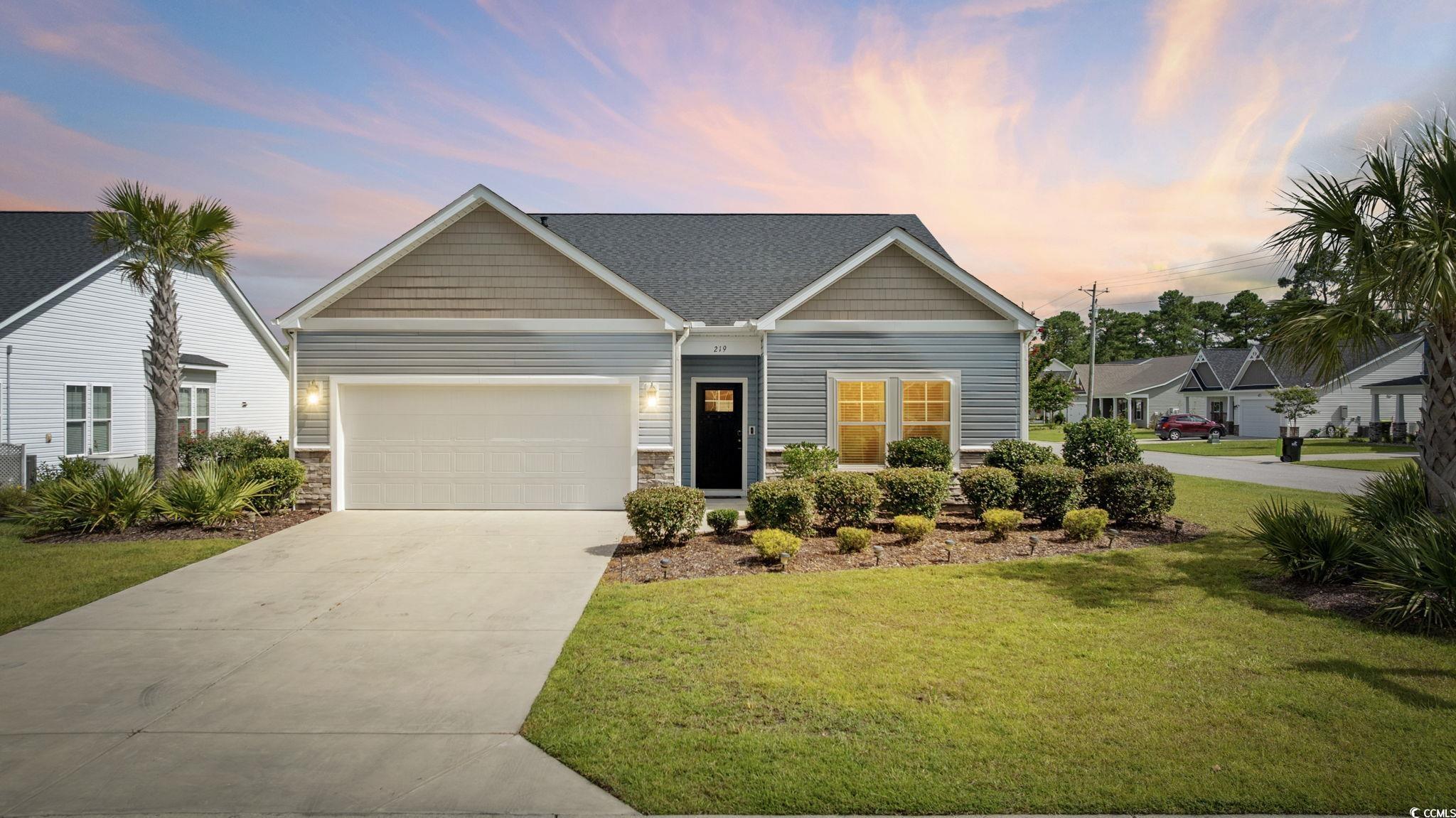 219 Glenmoor Dr. Property Photo 1
