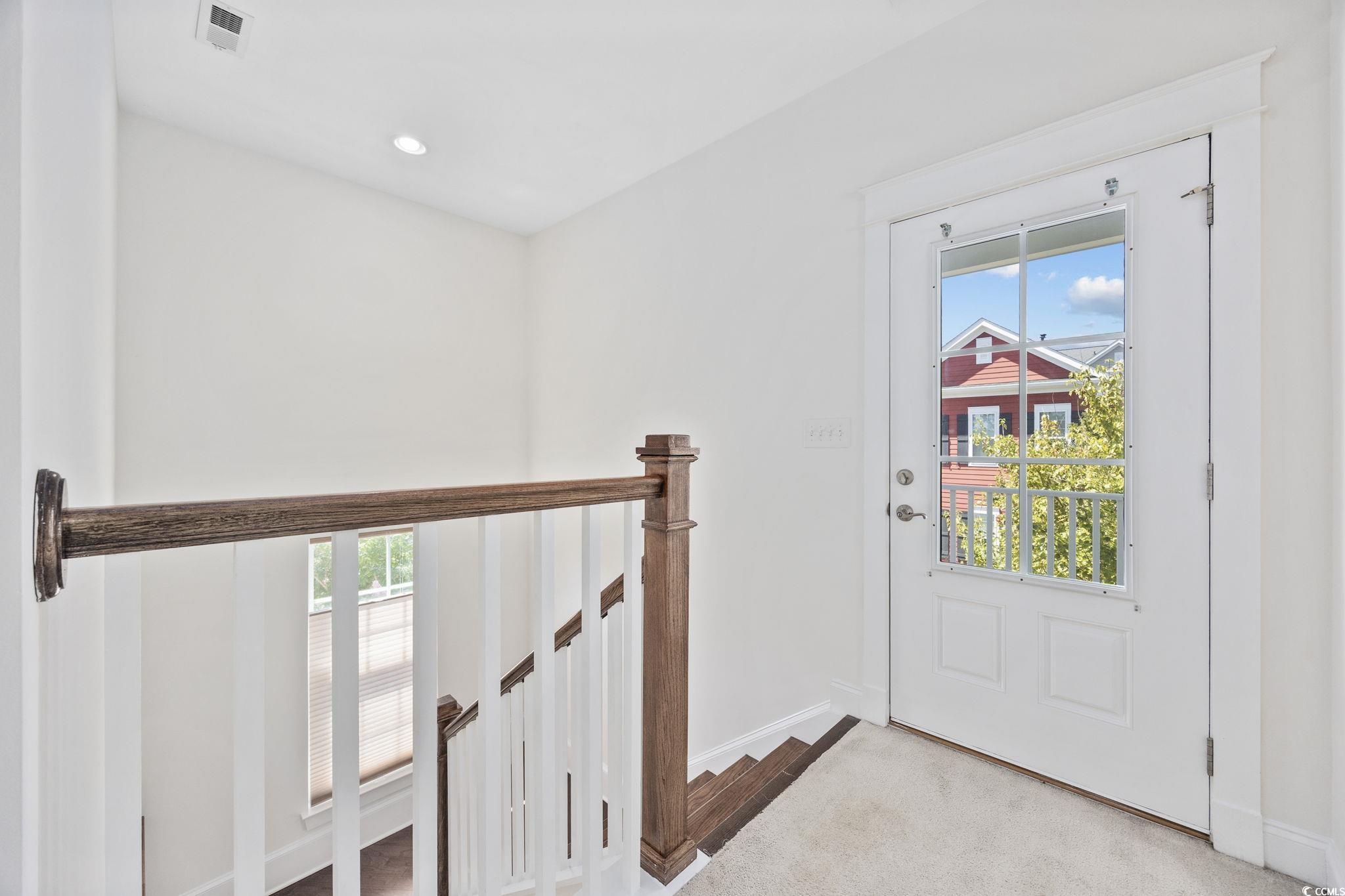 1348 Peterson St. Property Photo 18
