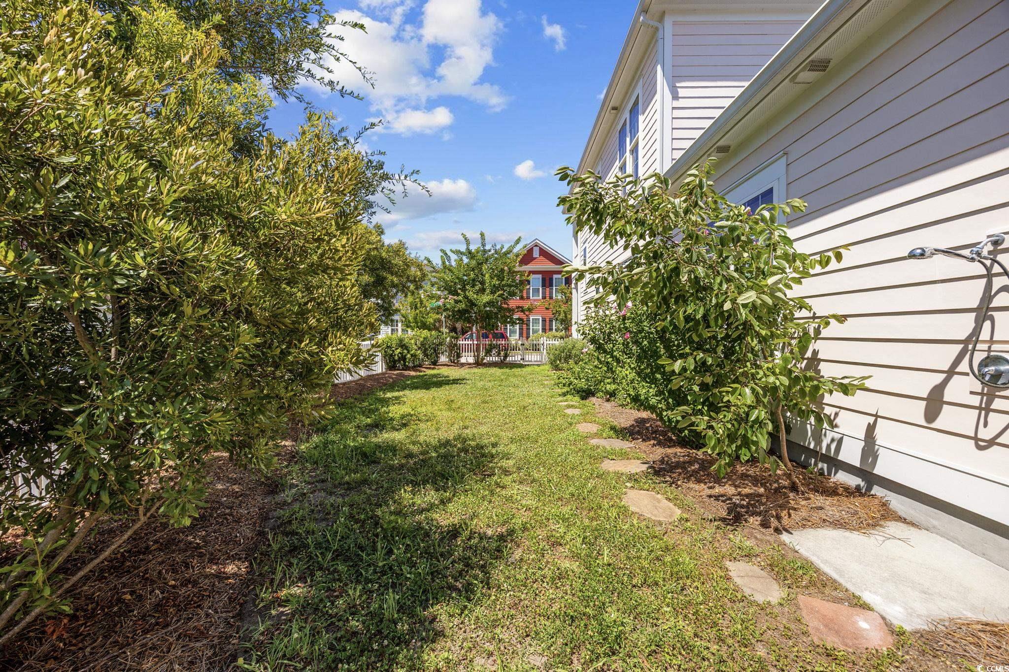 1348 Peterson St. Property Photo 31