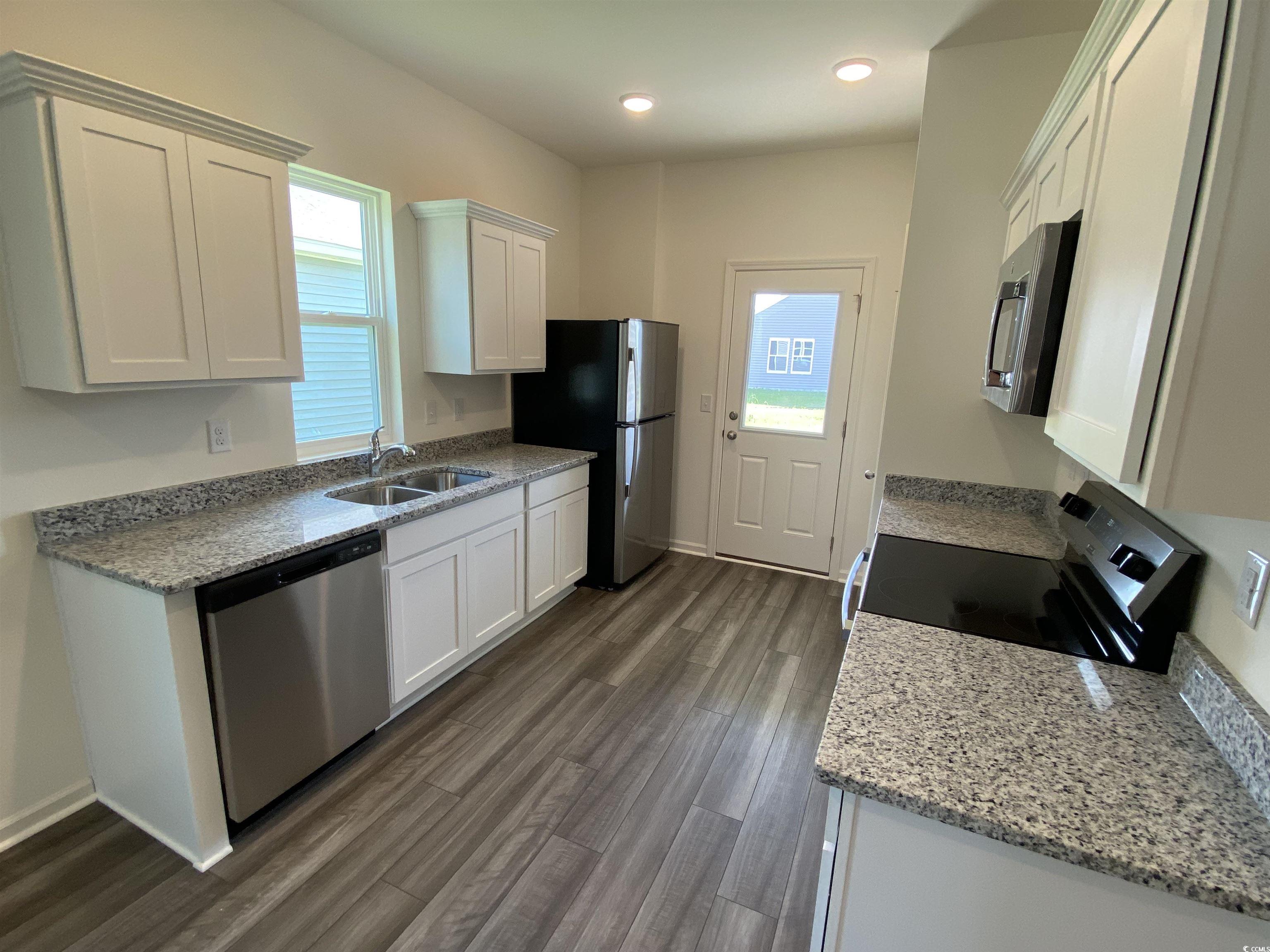 602 Castillo Dr. Property Photo 3