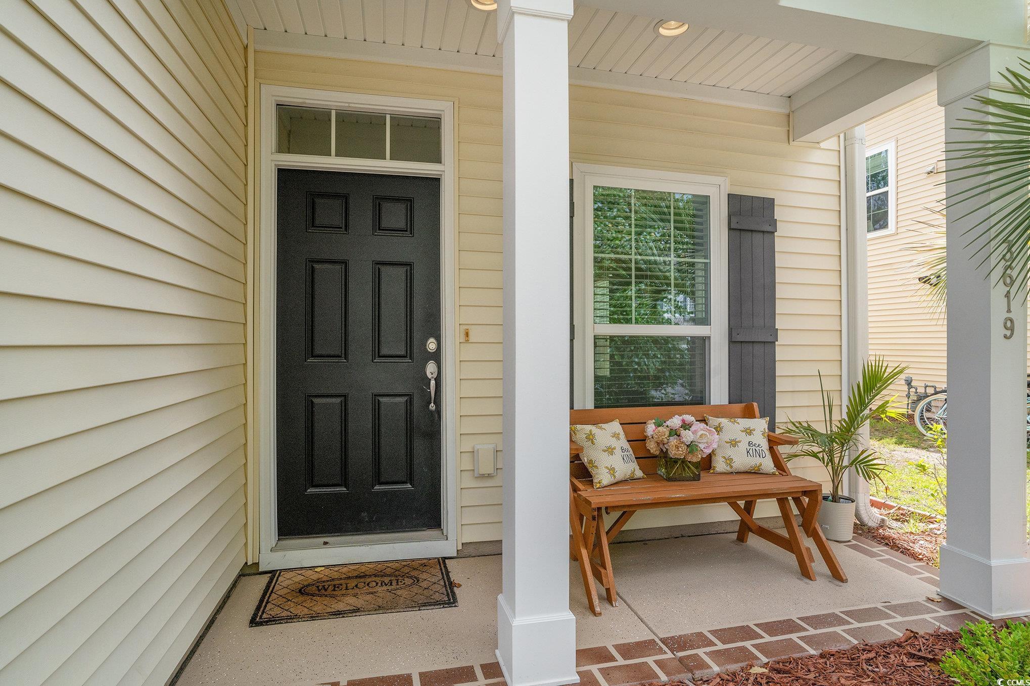 3619 White Wing Circle Property Photo 5