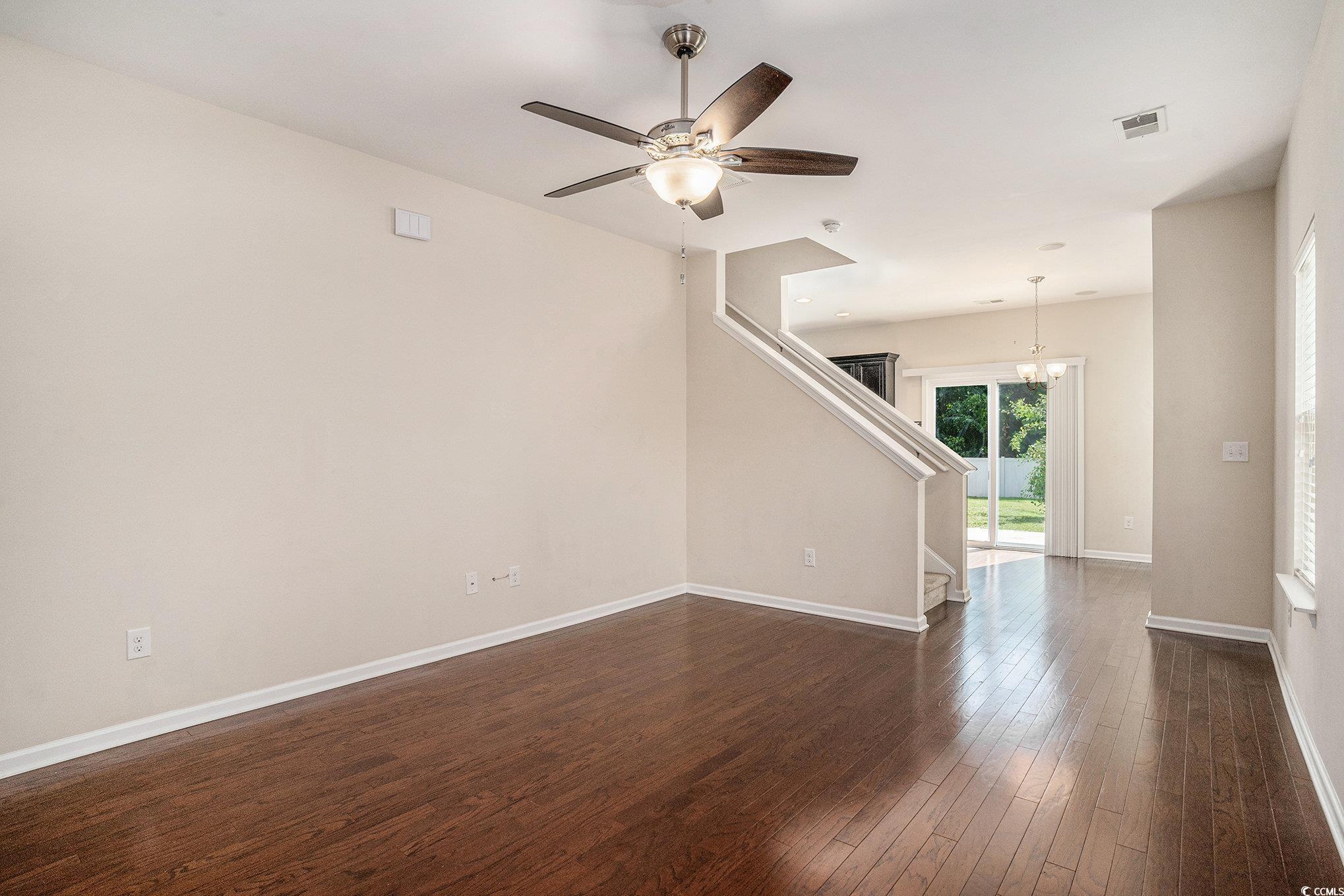 3619 White Wing Circle Property Photo 6