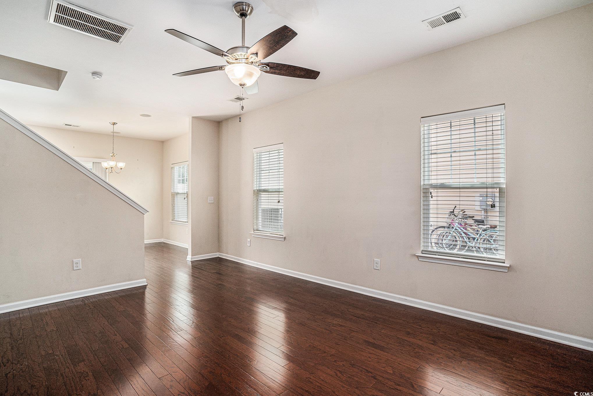3619 White Wing Circle Property Photo 8