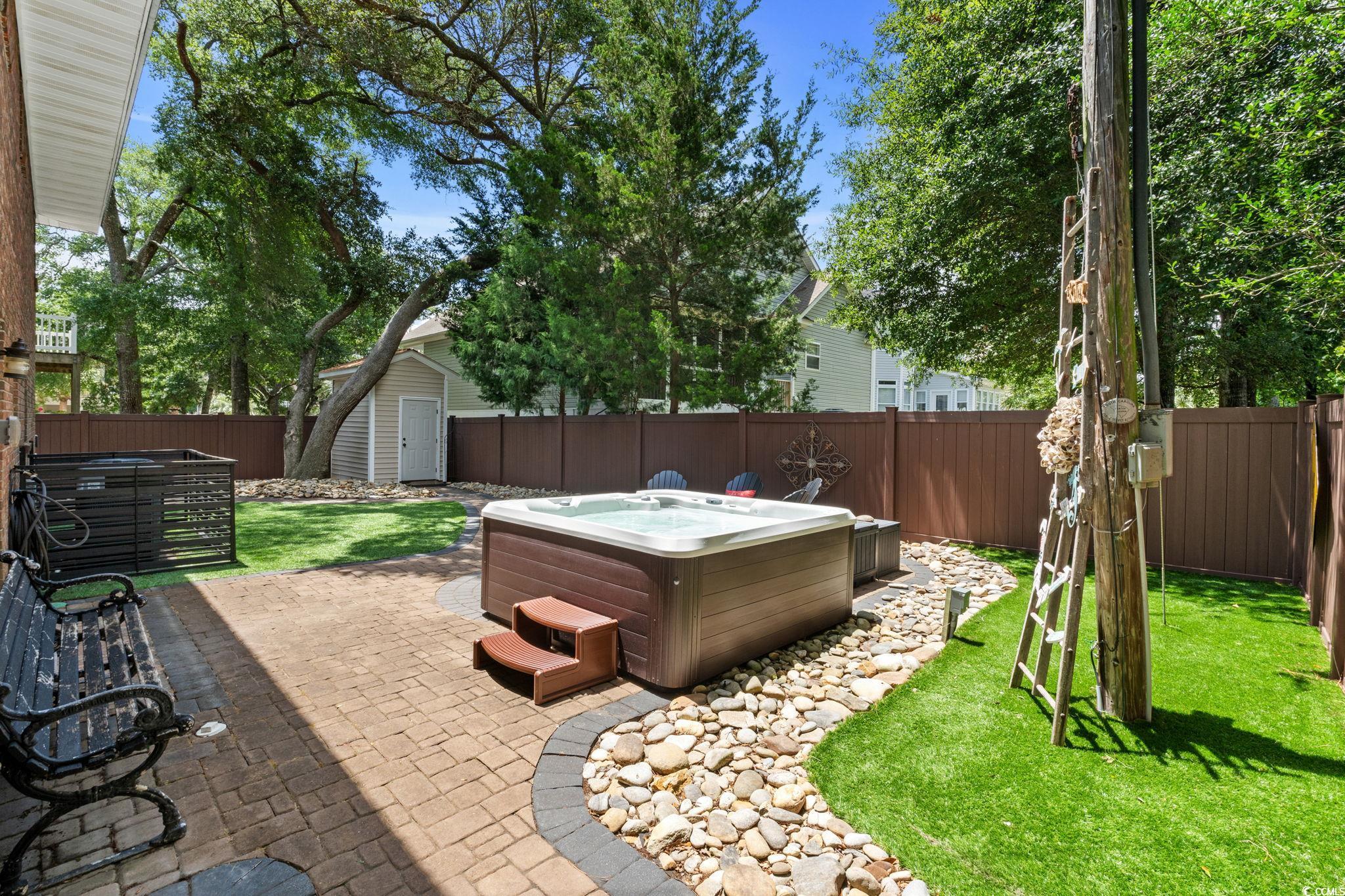 500 Roller Coaster Ln. Property Photo 36