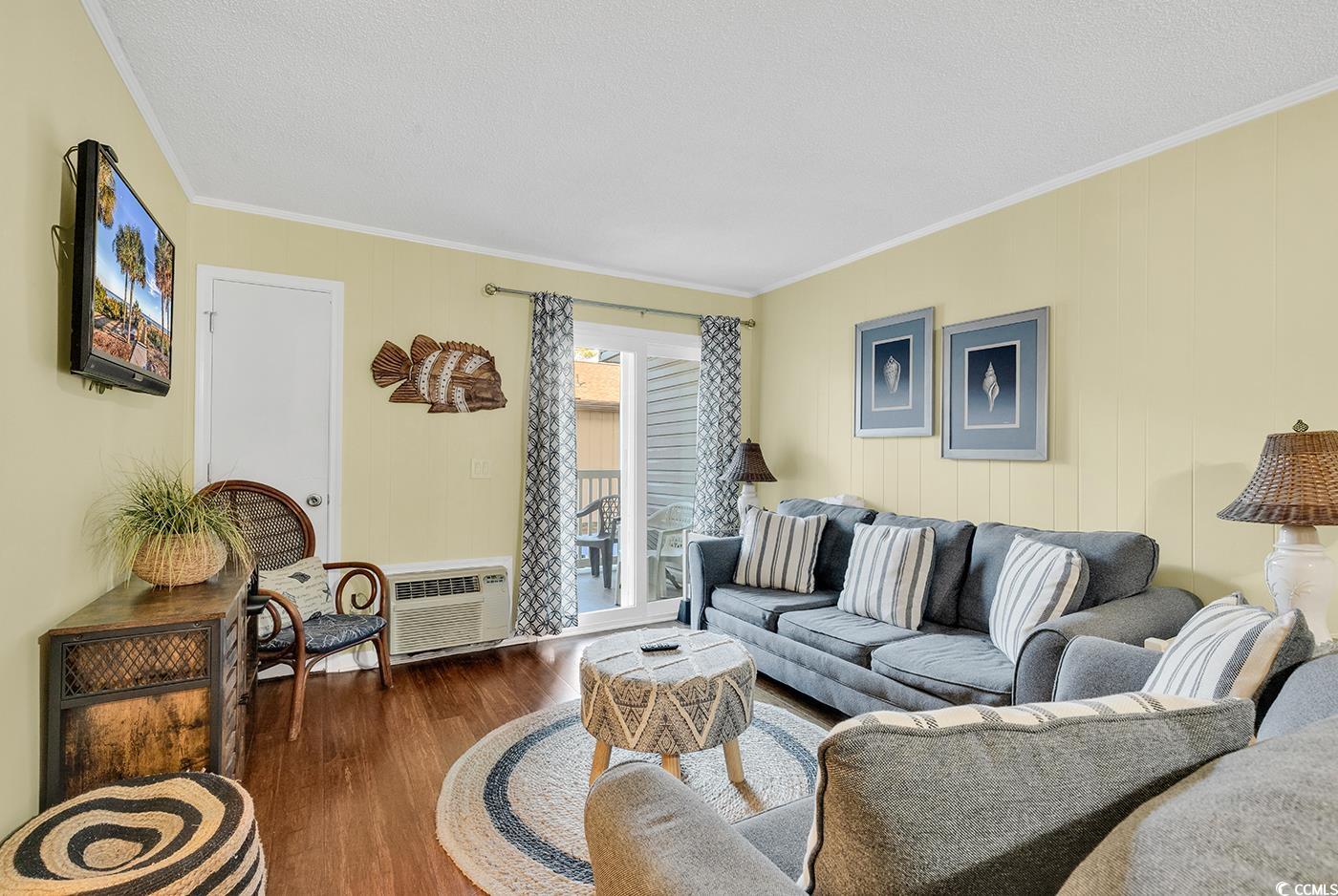 401 Hillside Dr. N Property Photo 6