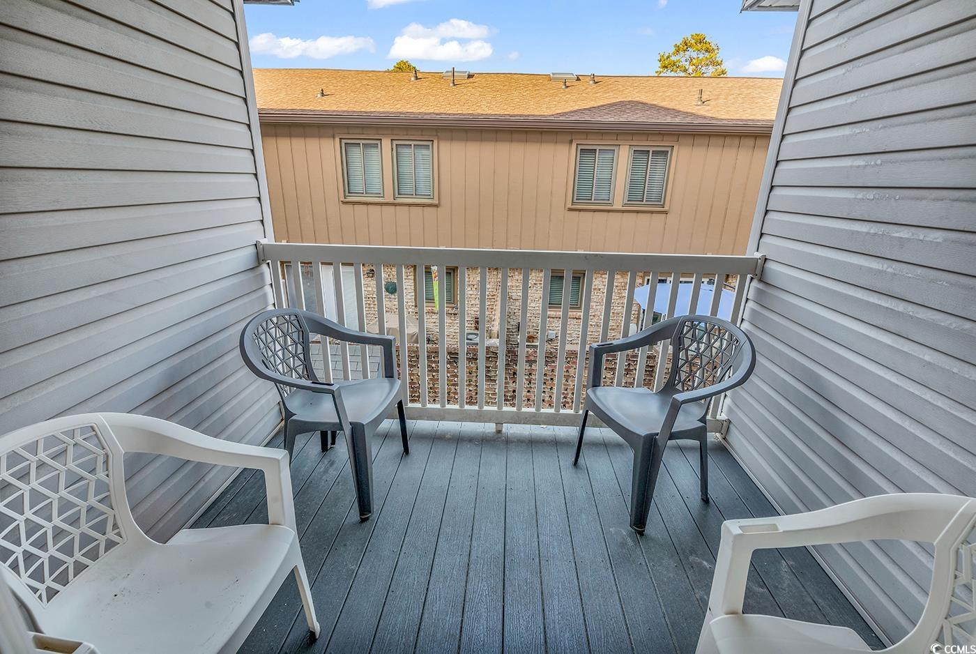 401 Hillside Dr. N Property Photo 8