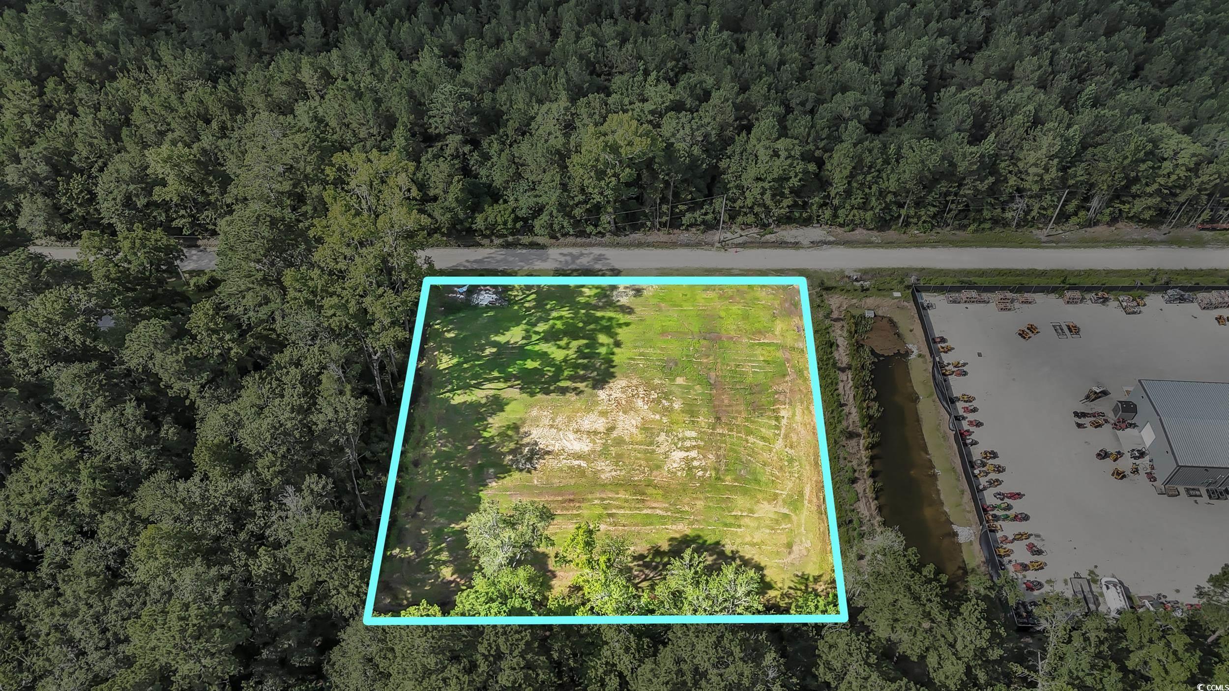 3845 Hillside Dr. Property Photo 9