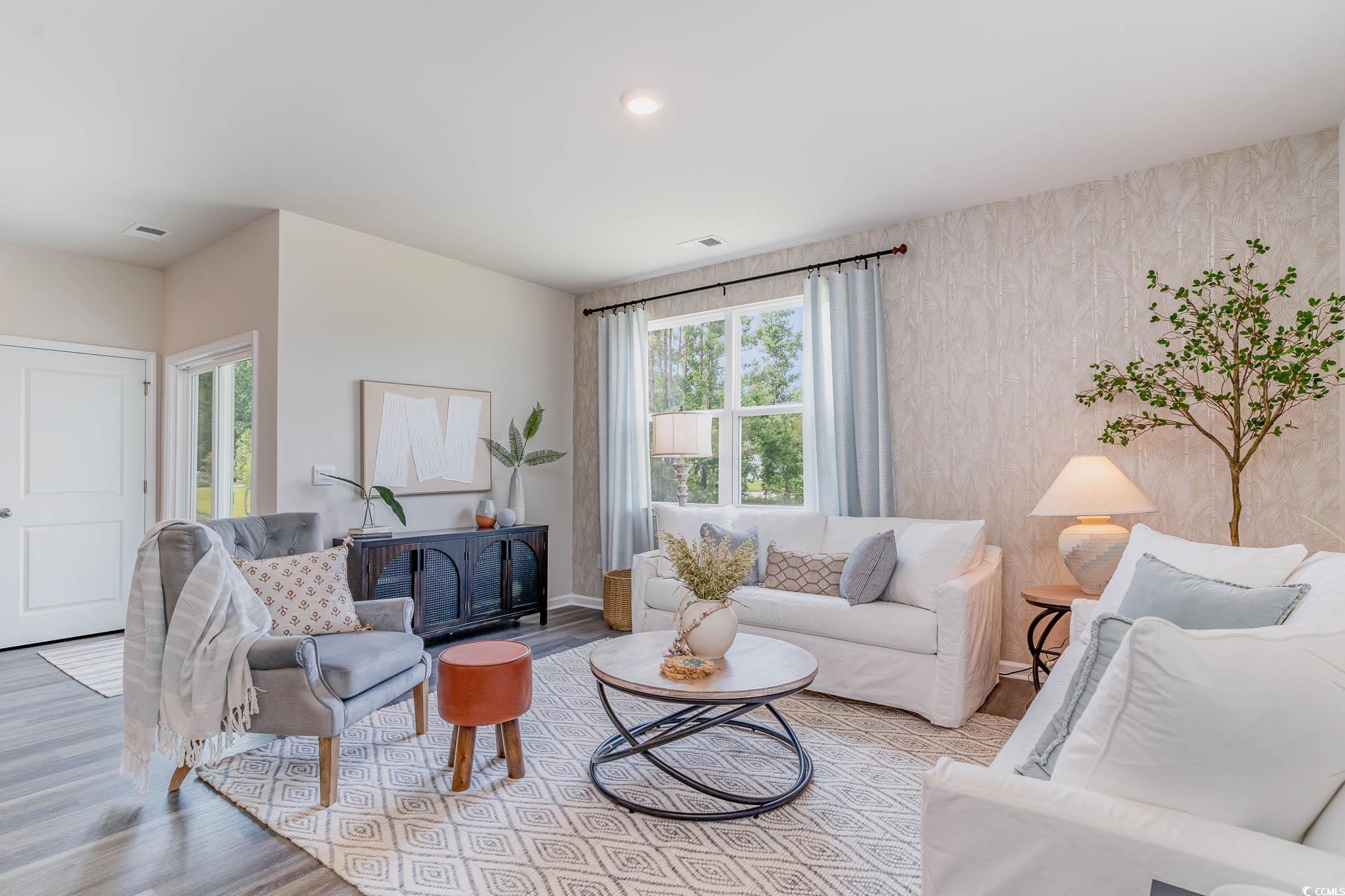 526 Sagebrush St. Property Photo 9