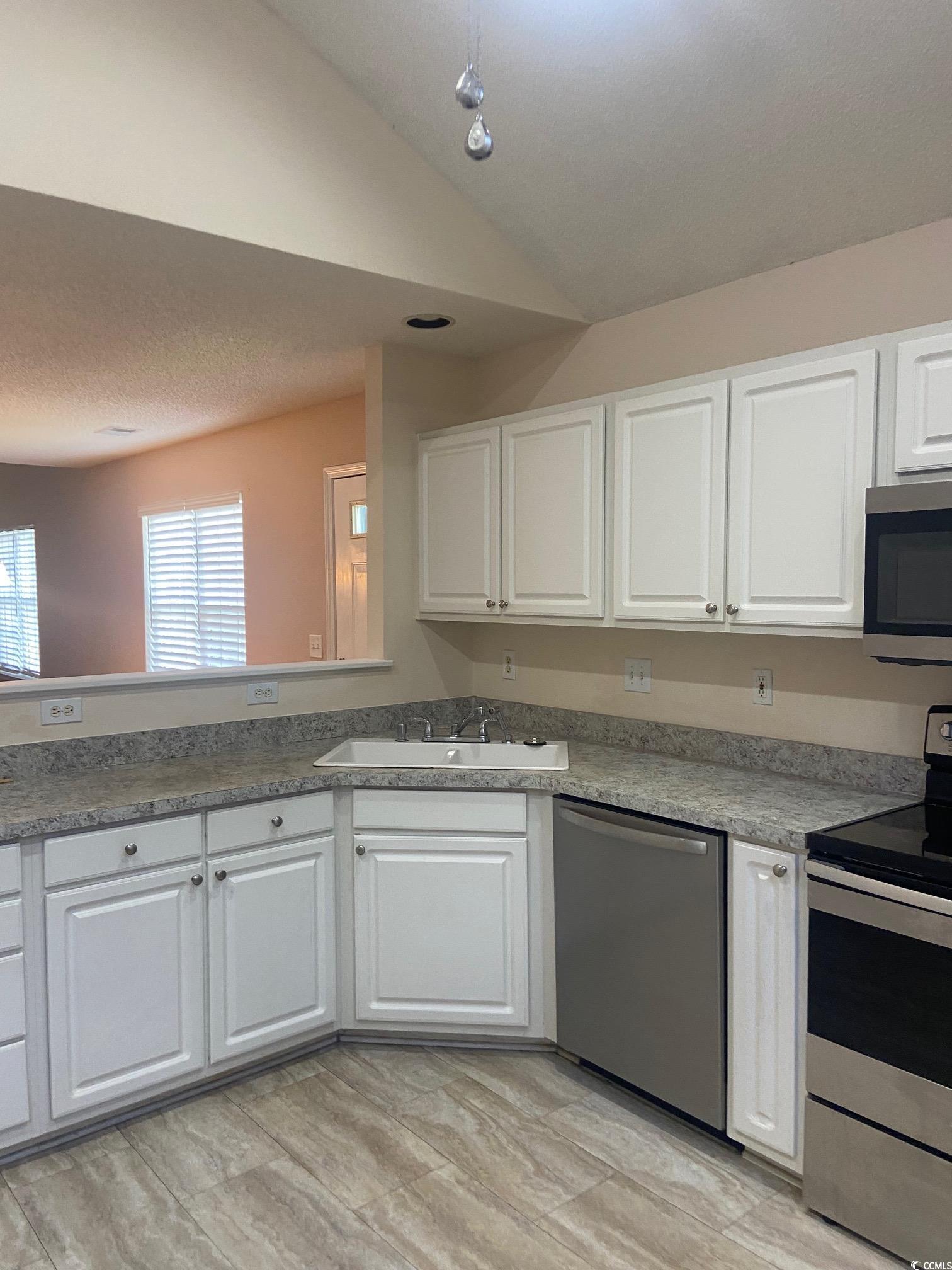 110 Palisade Loop Property Photo 7