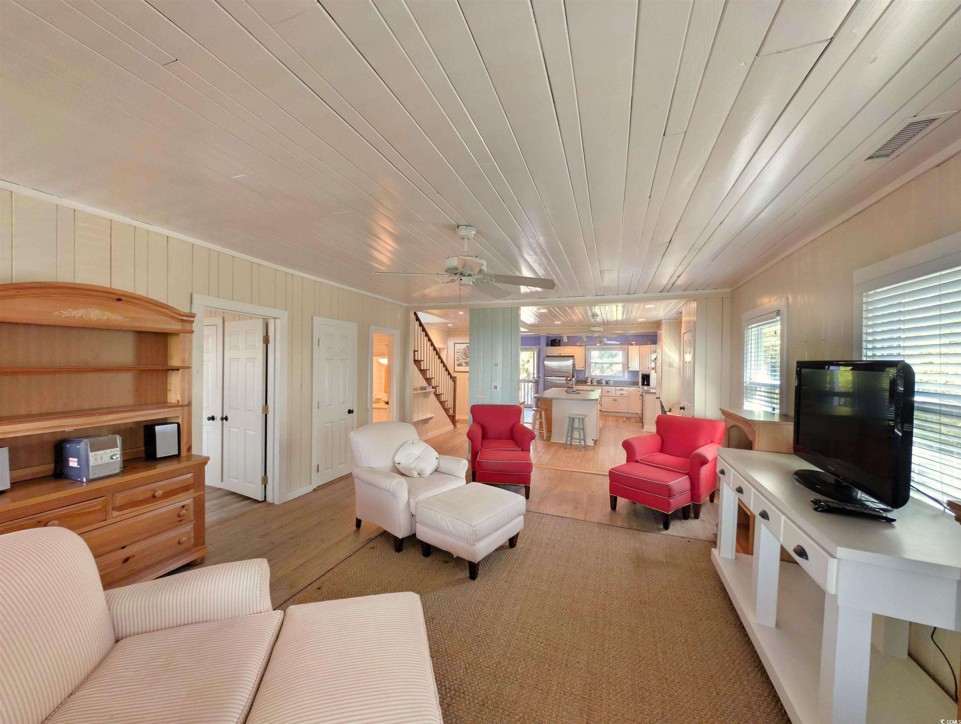 206 Atlantic Ave. Property Photo 12