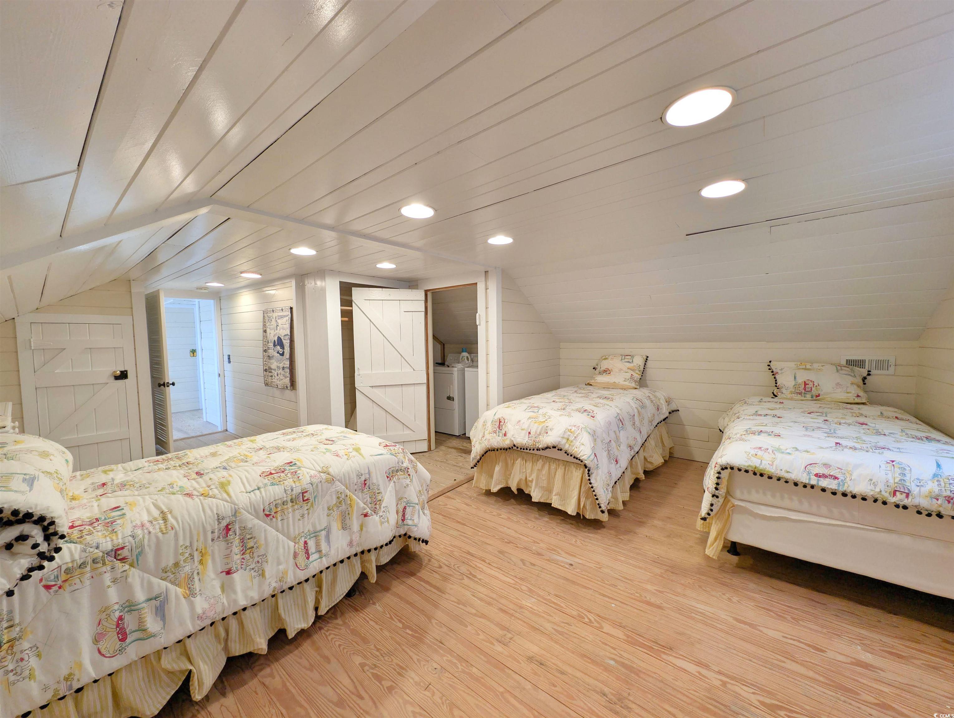 206 Atlantic Ave. Property Photo 24