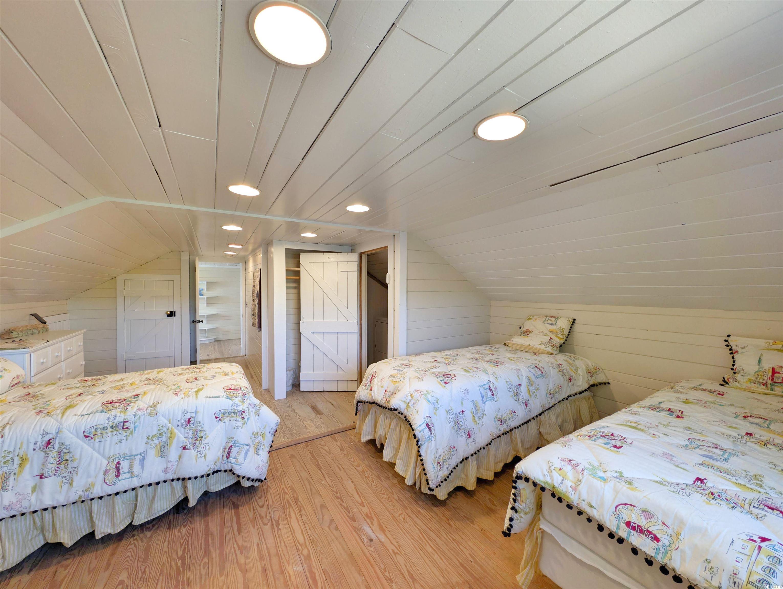 206 Atlantic Ave. Property Photo 25