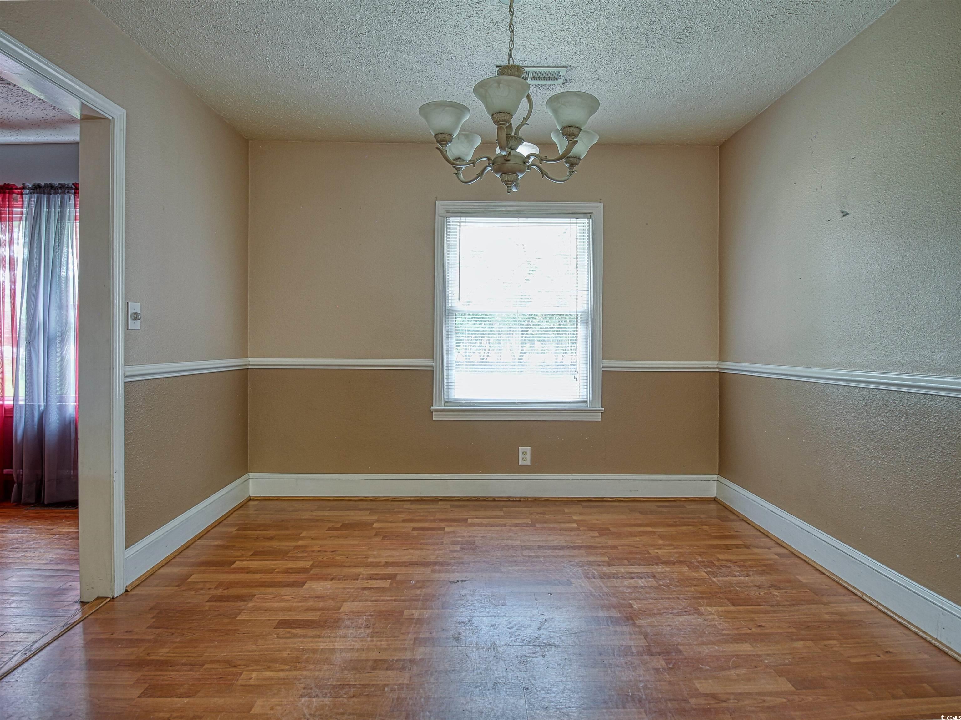 1301 Church St. Property Photo 14
