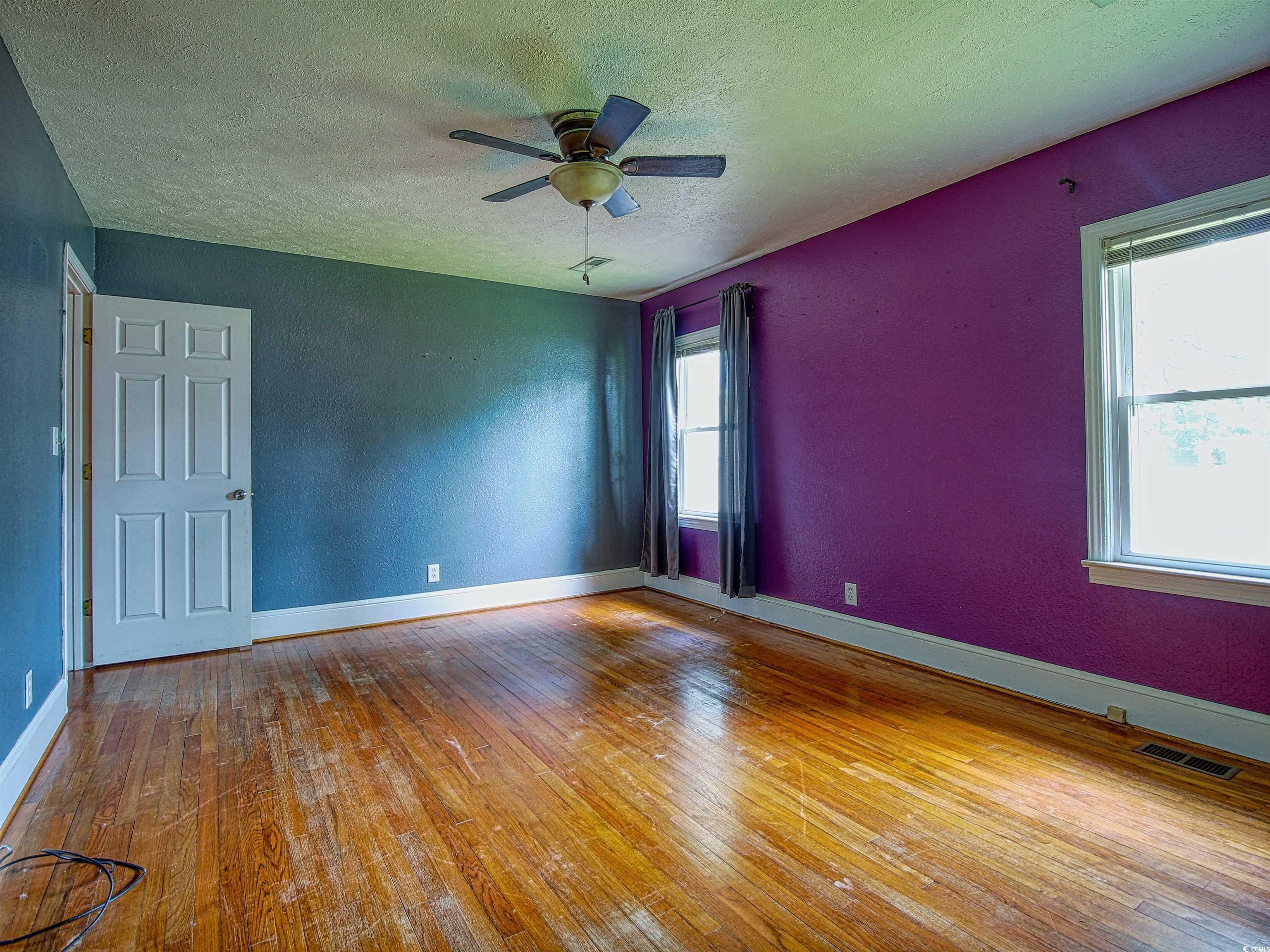 1301 Church St. Property Photo 15