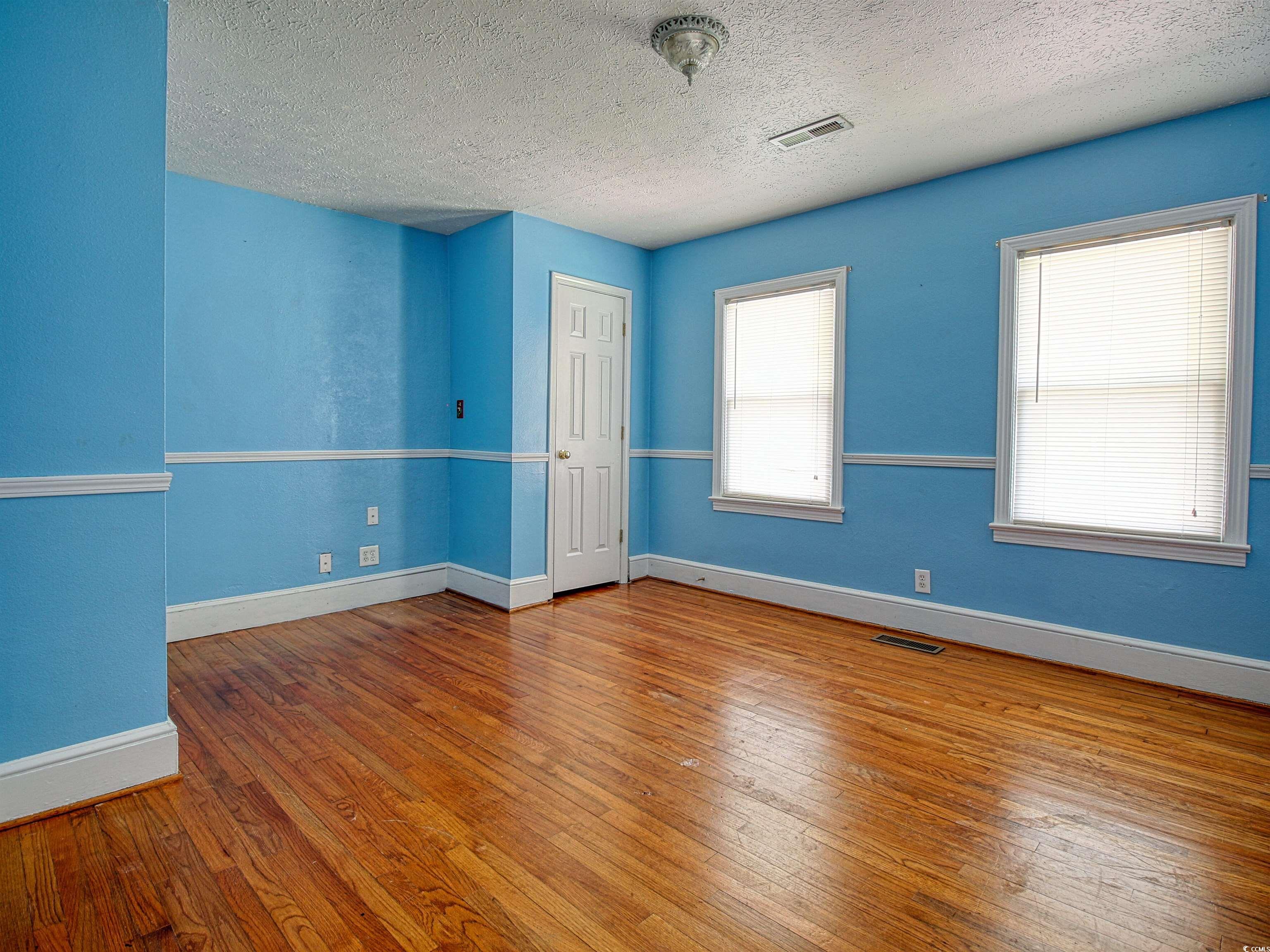 1301 Church St. Property Photo 21