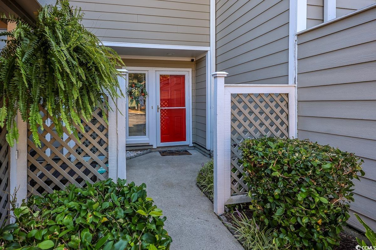 435 Ocean Creek Dr. Property Photo 2