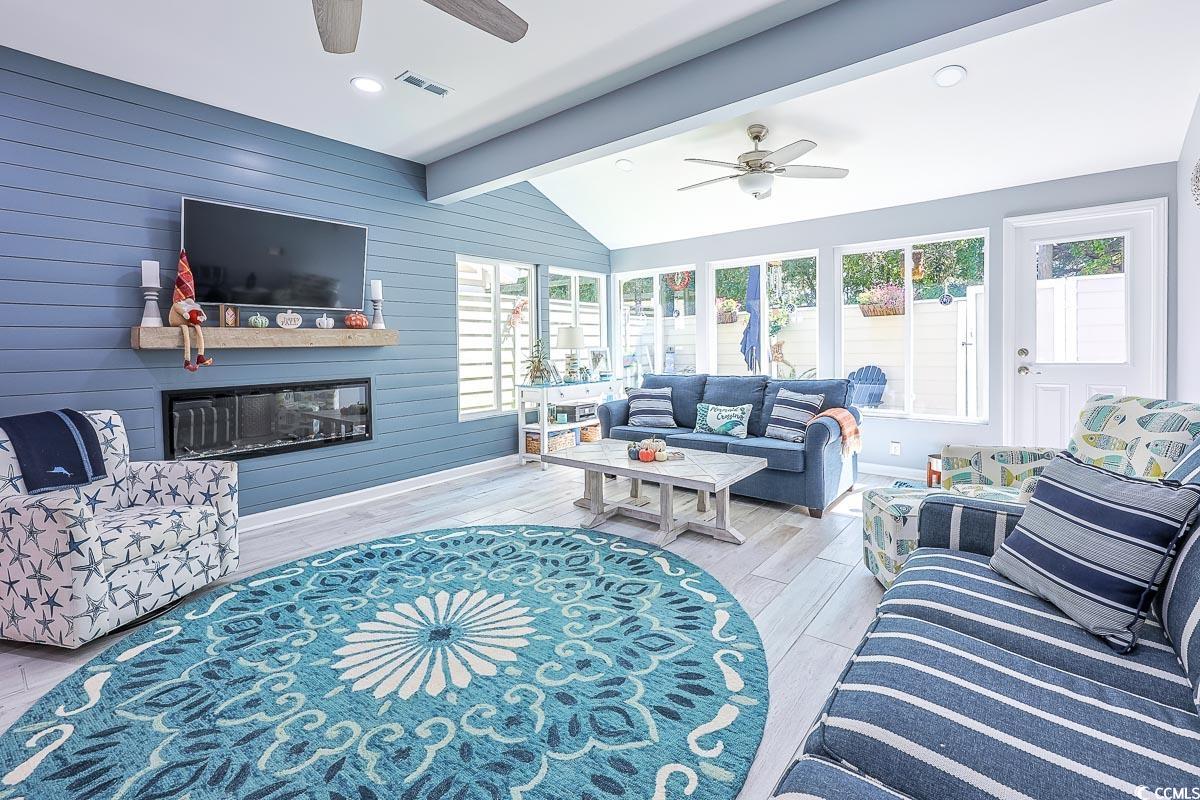 435 Ocean Creek Dr. Property Photo 26