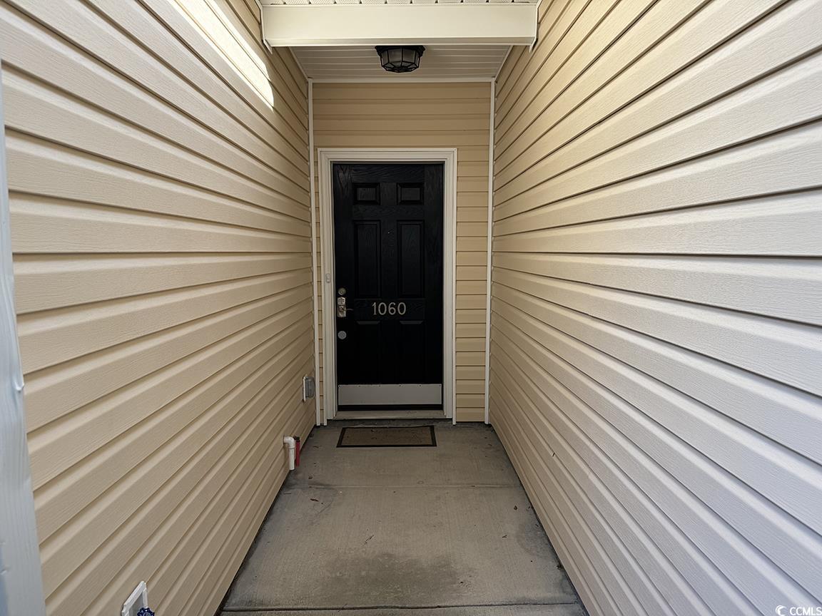 1060 Fairways Ln. Property Photo 2