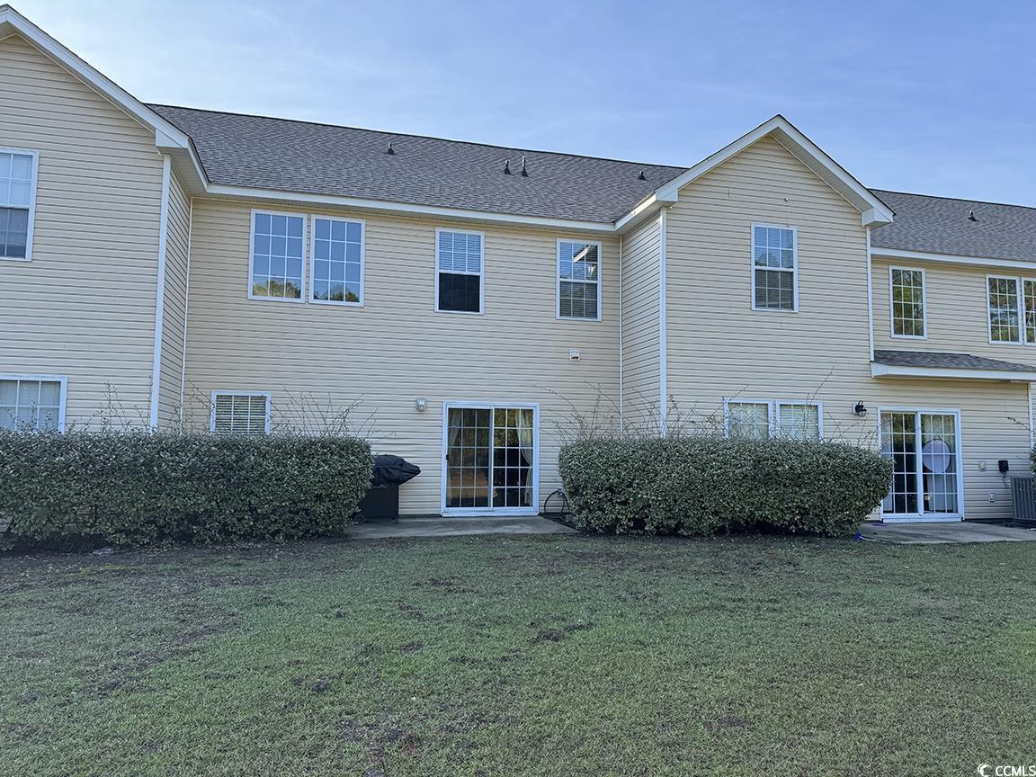 1060 Fairways Ln. Property Photo 9