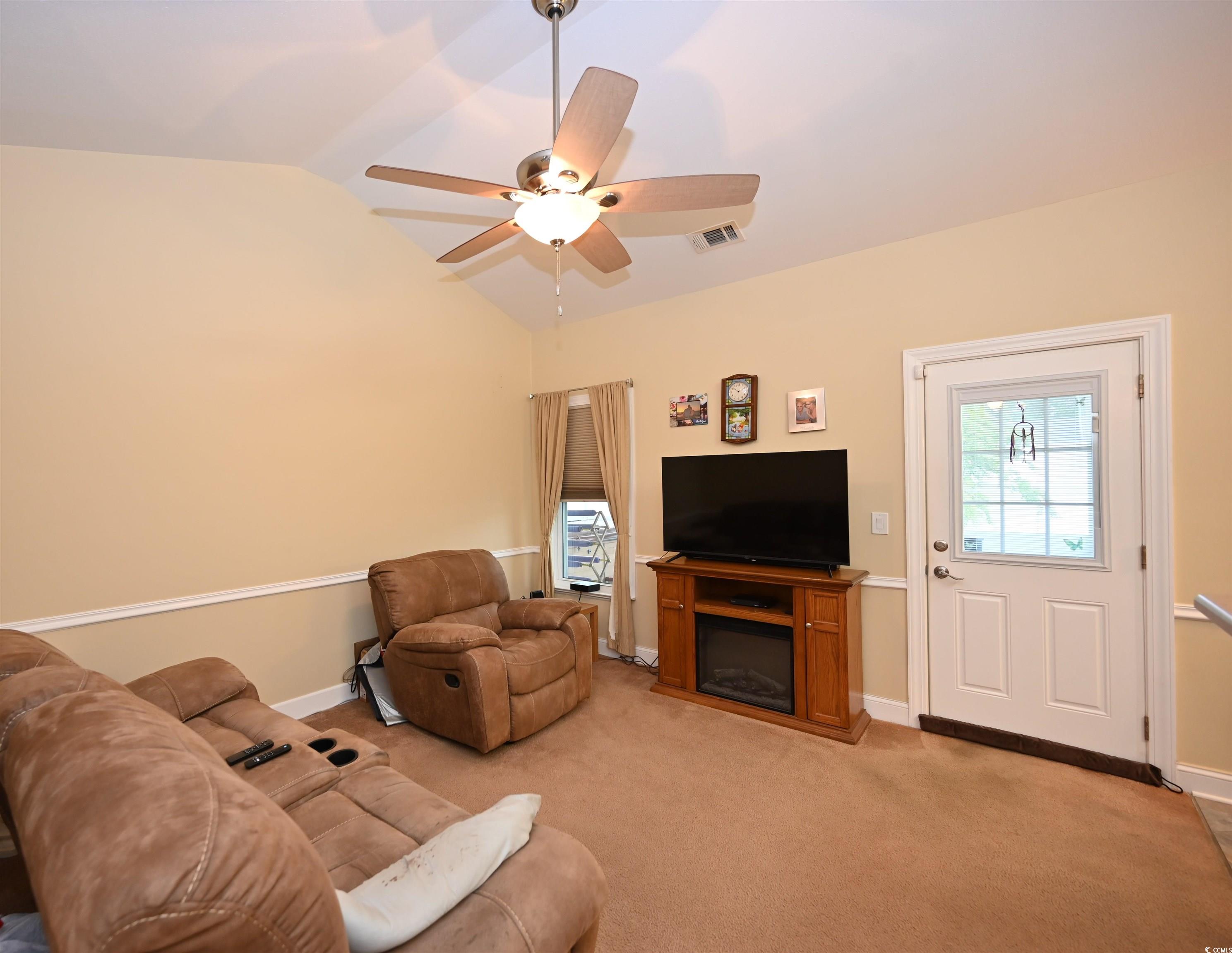 205 Cupola Dr. Property Photo 3