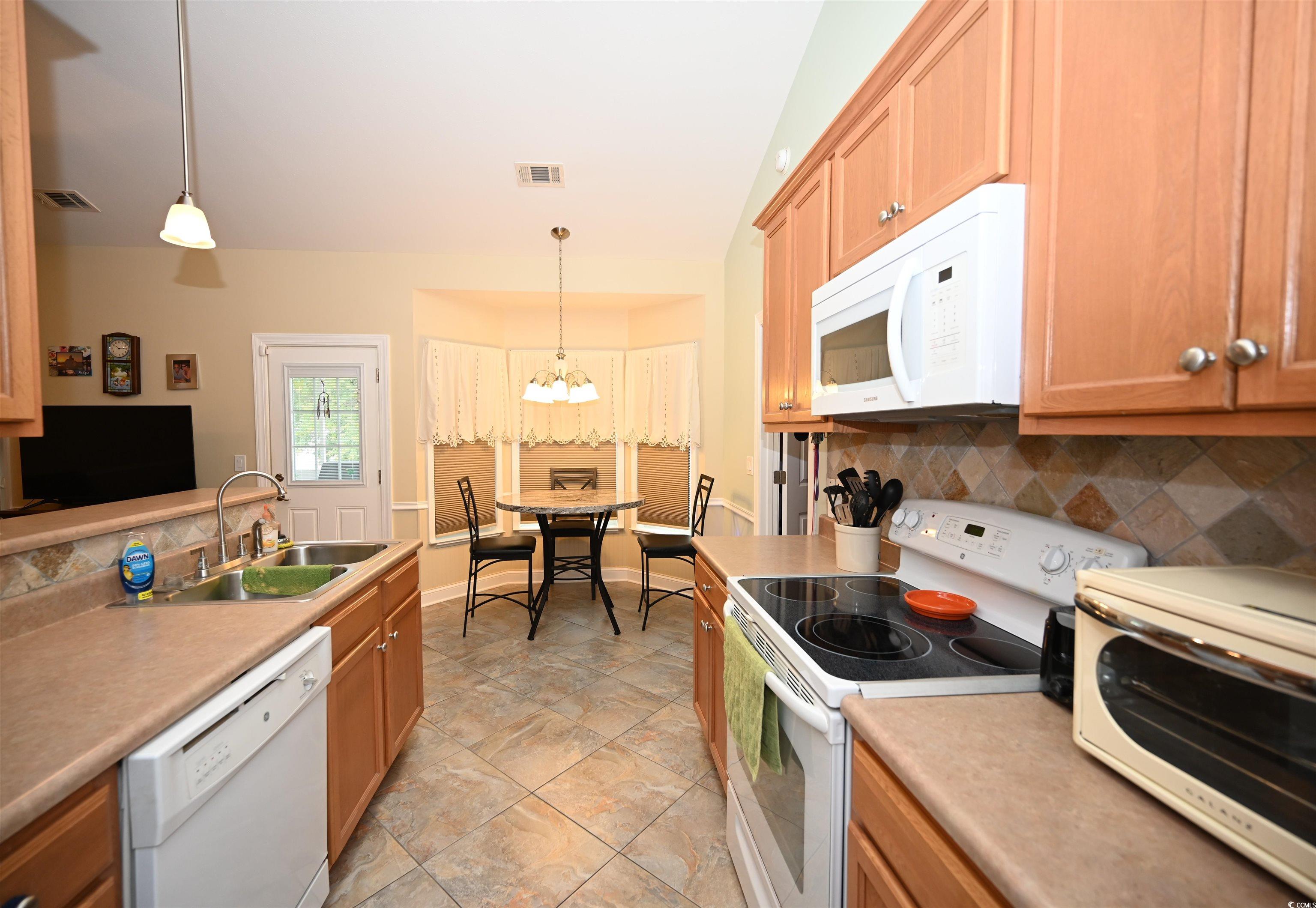 205 Cupola Dr. Property Photo 7