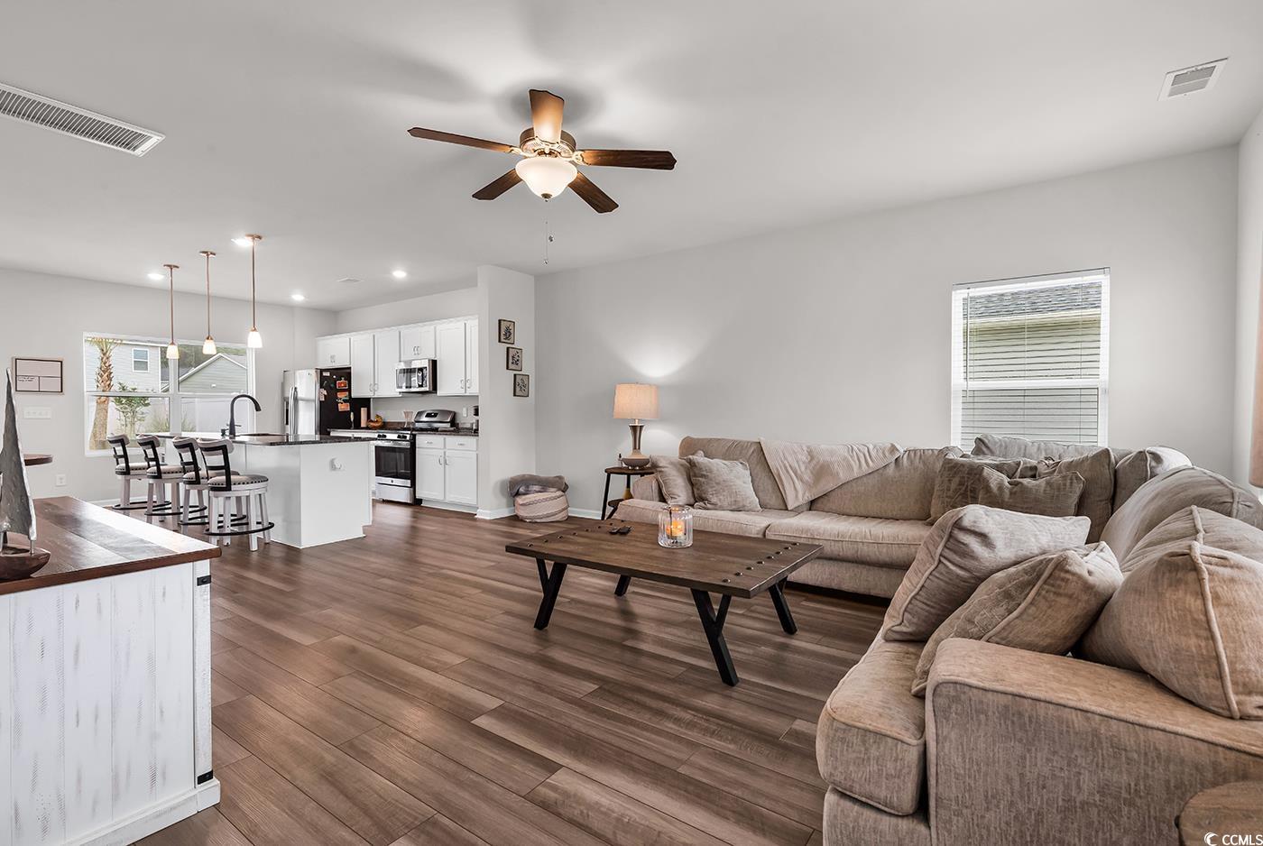 1404 Bellaria Way Property Photo 3