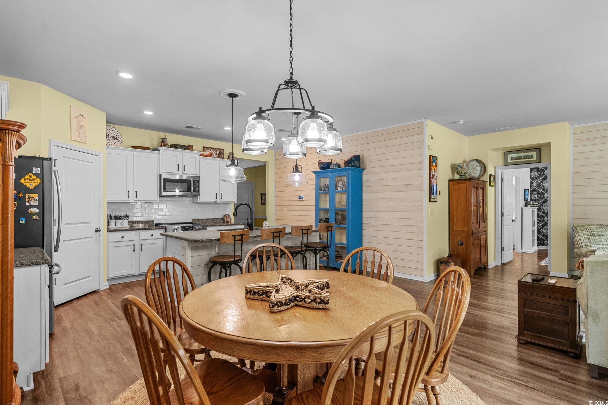 208 Forestbrook Cove Circle Property Photo 17