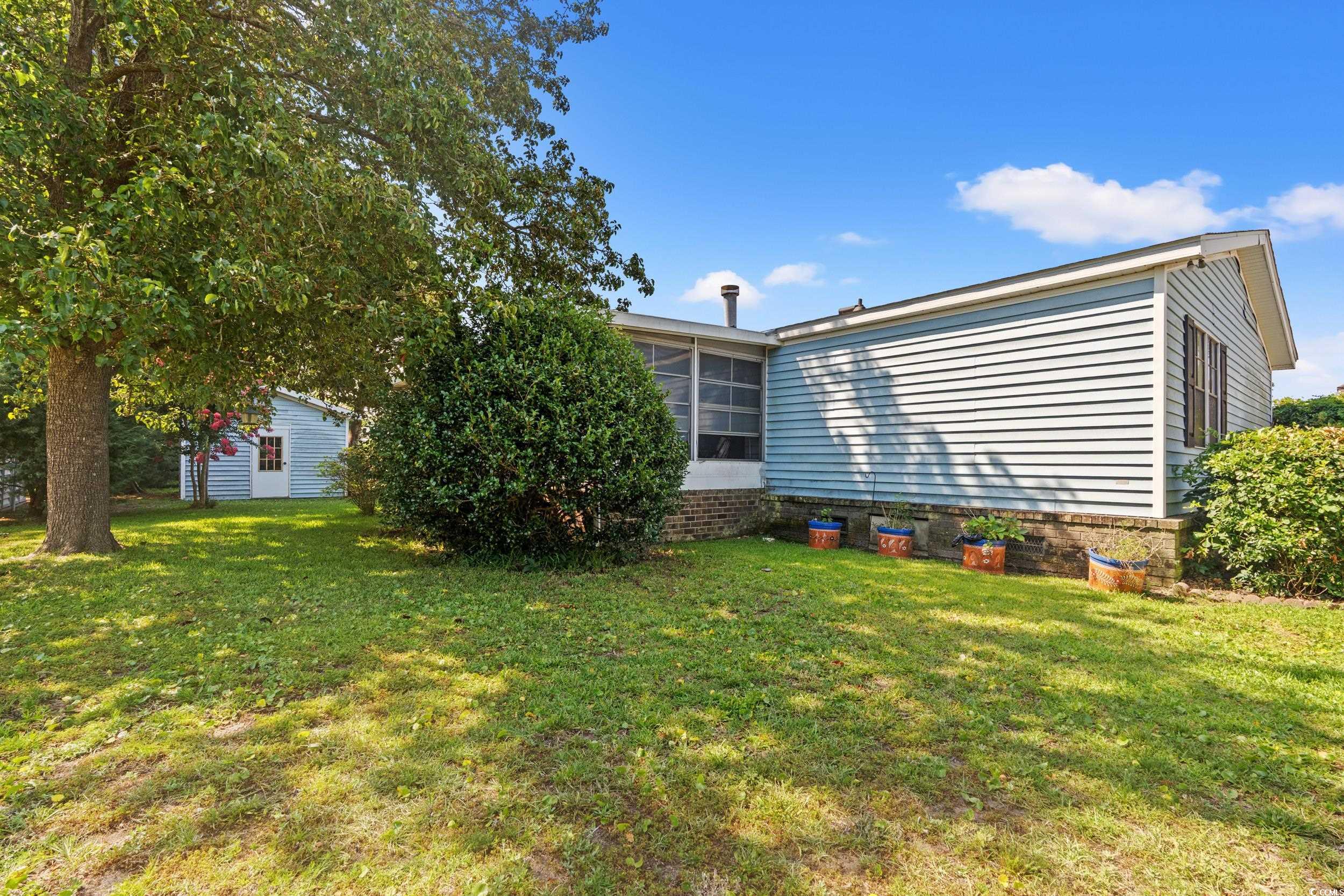 1715 Clubhouse Dr. Property Photo 5