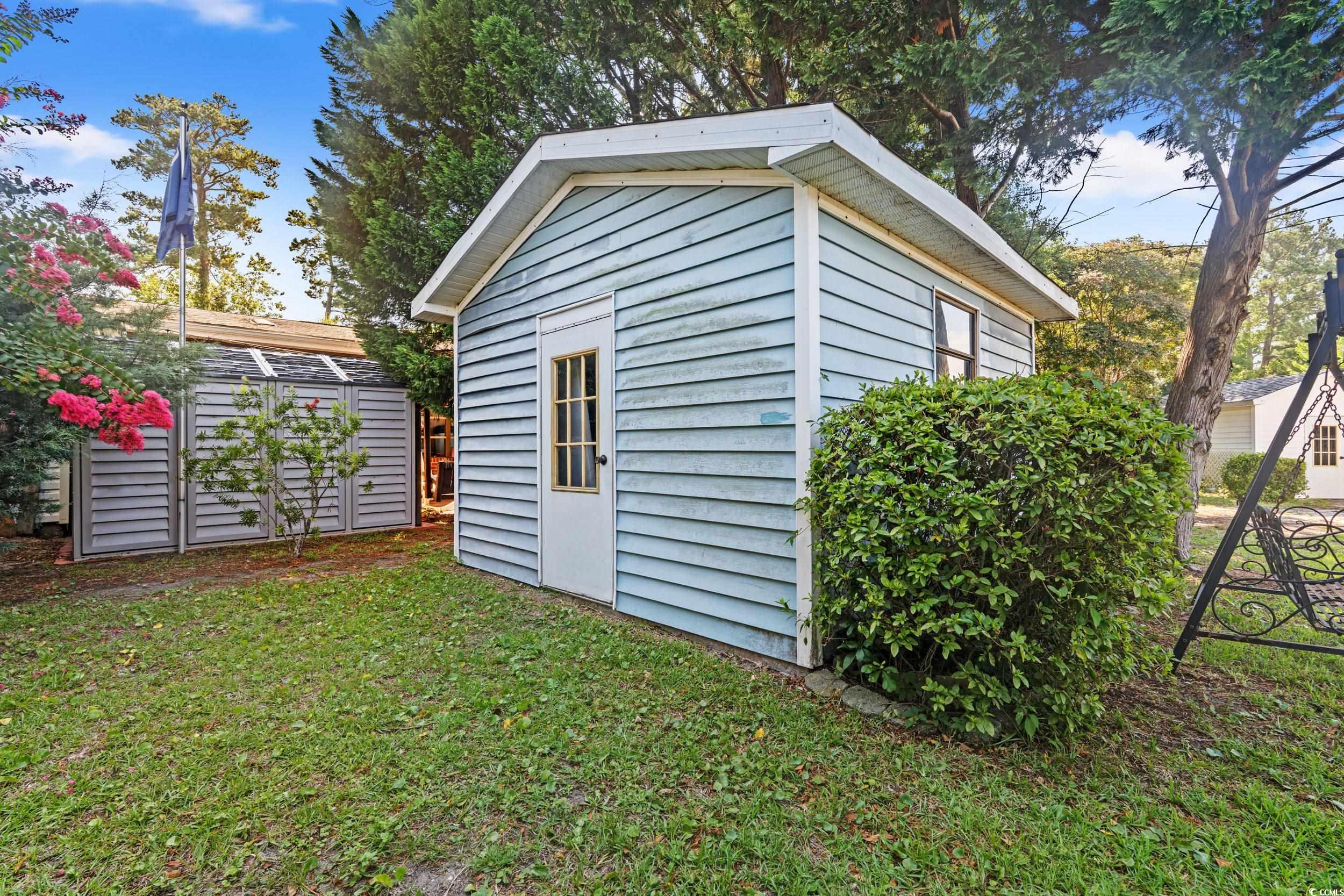 1715 Clubhouse Dr. Property Photo 8