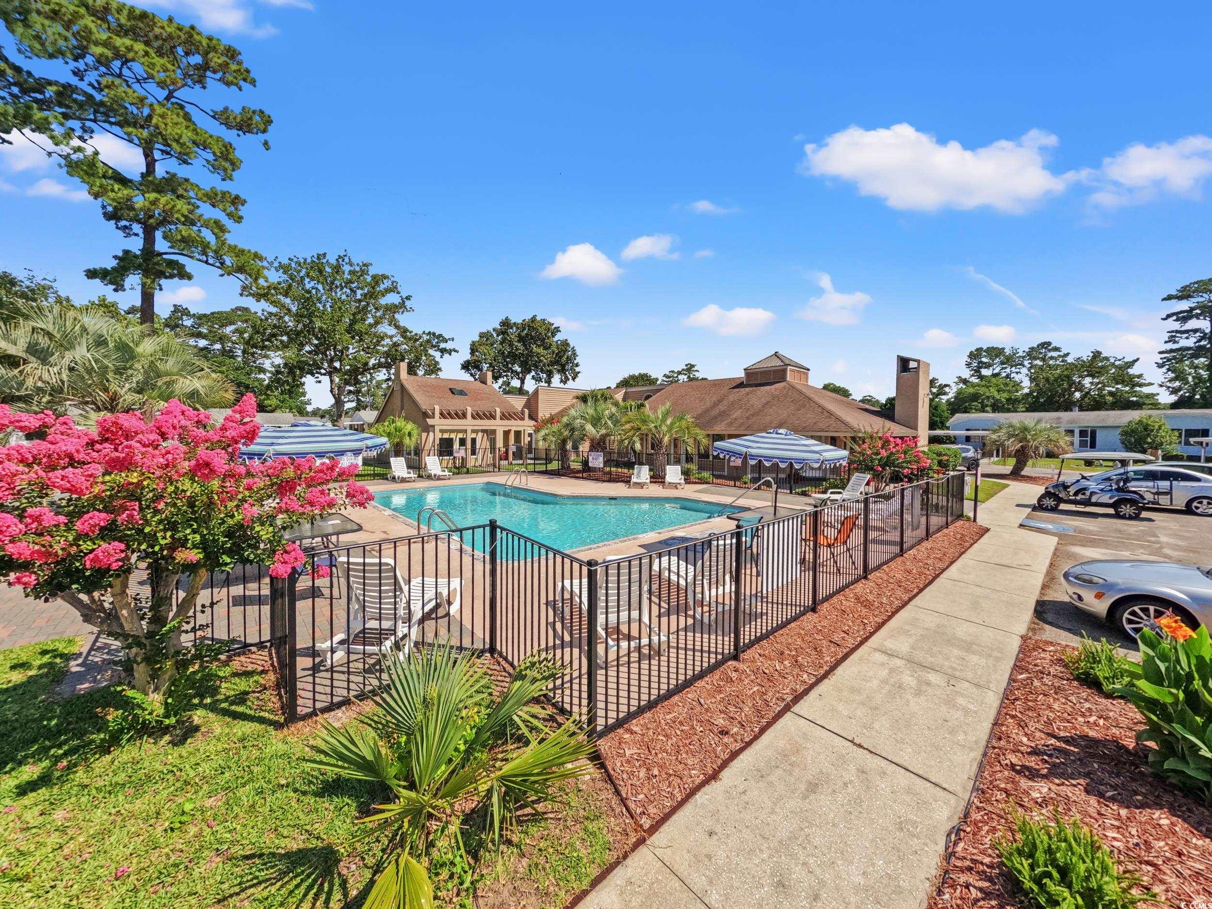 1715 Clubhouse Dr. Property Photo 28